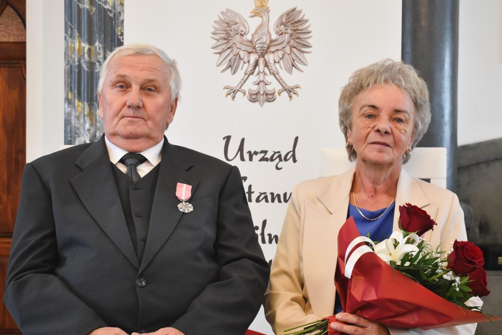 Zdjęcie w galerii na portalu naszwodzislaw.com: Gmina Godów. Małżeńscy jubilaci uhonorowani [FOTO] wiadomości z regionu