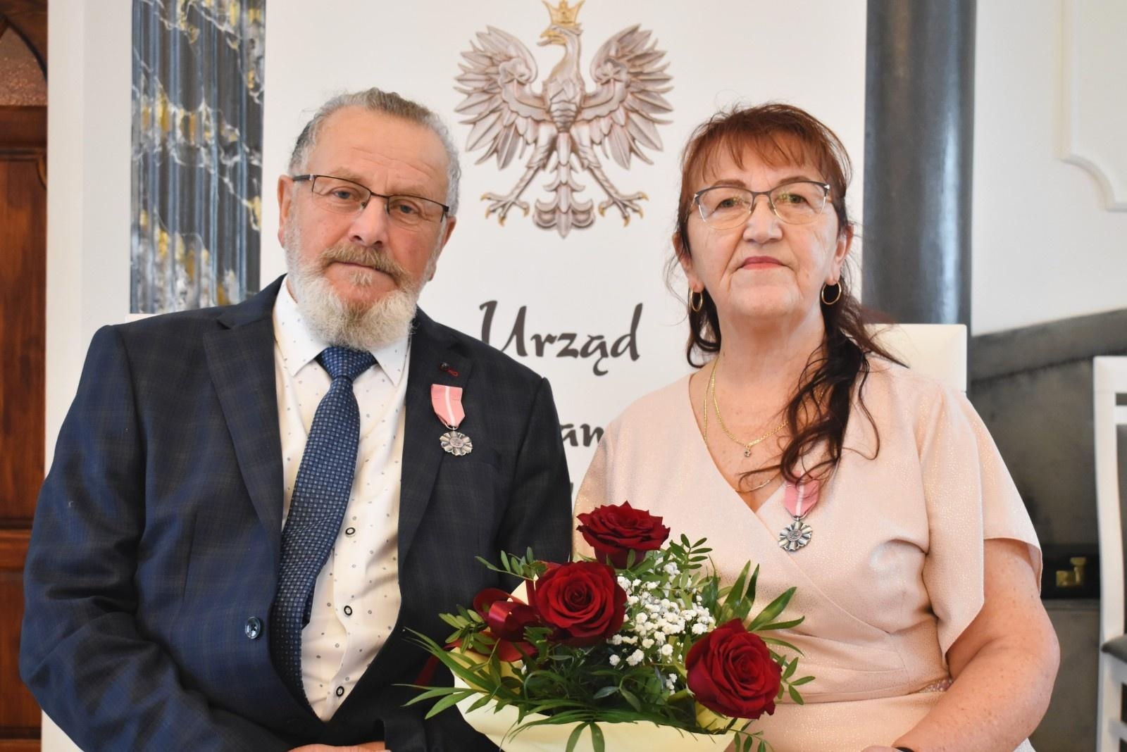 Zdjęcie w galerii na portalu naszwodzislaw.com: Gmina Godów. Małżeńscy jubilaci uhonorowani [FOTO] wiadomości z regionu