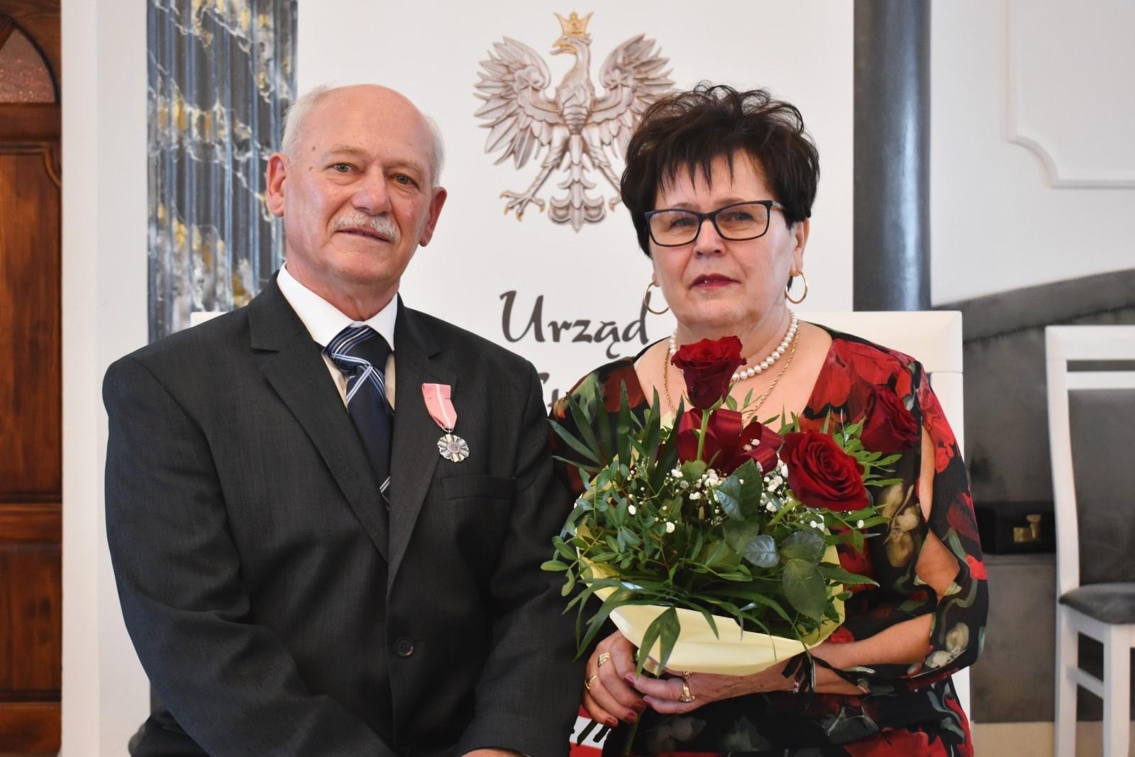 Zdjęcie w galerii na portalu naszwodzislaw.com: Gmina Godów. Małżeńscy jubilaci uhonorowani [FOTO] wiadomości z regionu
