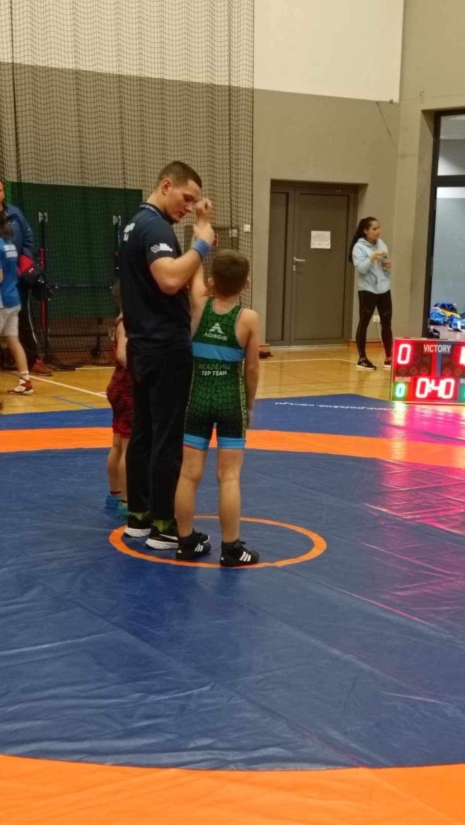 Zdjęcie w galerii na portalu naszwodzislaw.com: Udane mistrzostwa Śląska w zapasach dla Akademii Top Team wiadomości z regionu