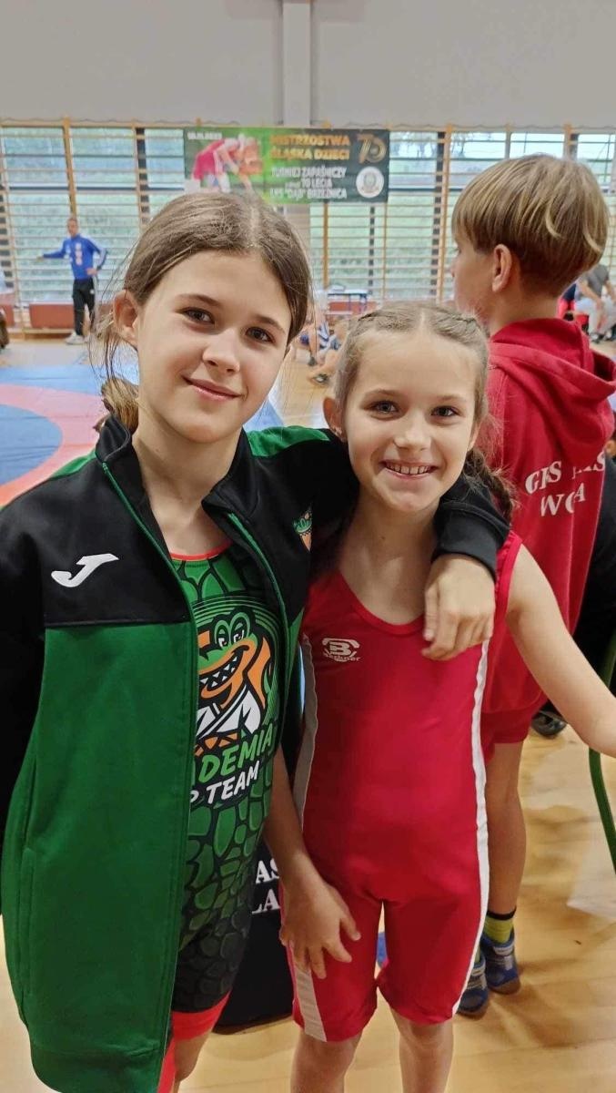 Zdjęcie w galerii na portalu naszwodzislaw.com: Udane mistrzostwa Śląska w zapasach dla Akademii Top Team wiadomości z regionu