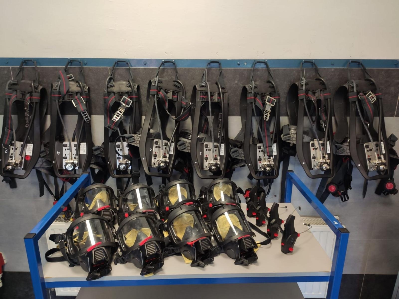 Zdjęcie w galerii na portalu naszwodzislaw.com: Nowoczesny sprzęt trafił do strażaków wiadomości z regionu