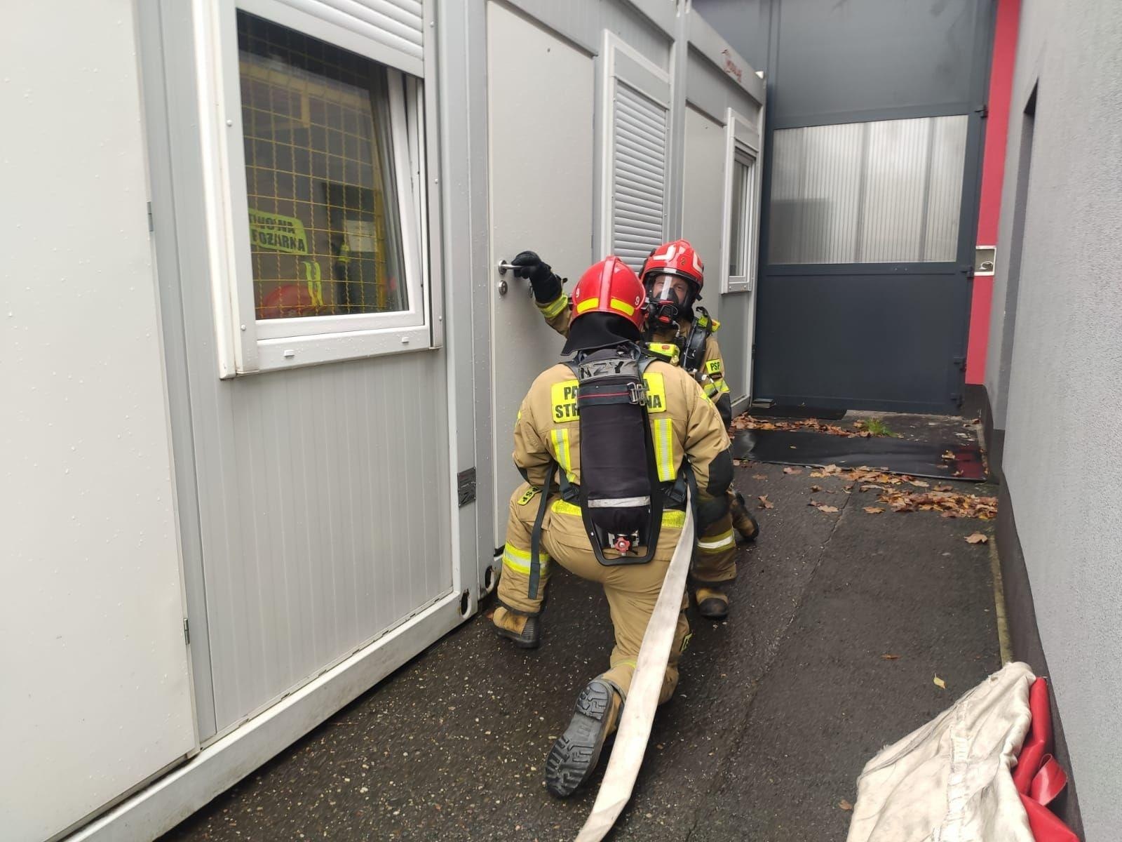 Zdjęcie w galerii na portalu naszwodzislaw.com: Nowoczesny sprzęt trafił do strażaków wiadomości z regionu