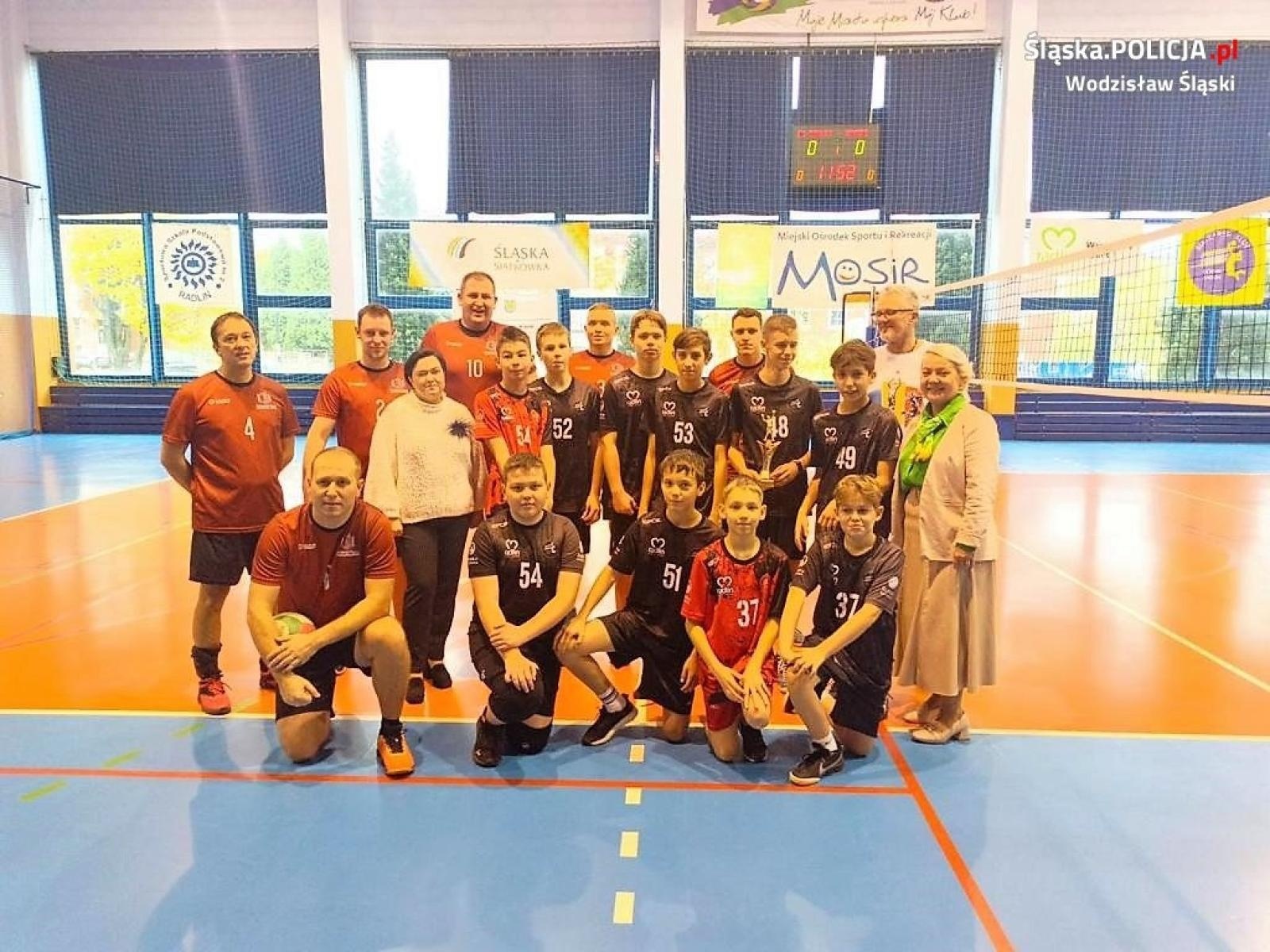 Zdjęcie w galerii na portalu naszwodzislaw.com: Kolejna edycja kampanii profilaktycznej Z głową w sieci  wiadomości z regionu