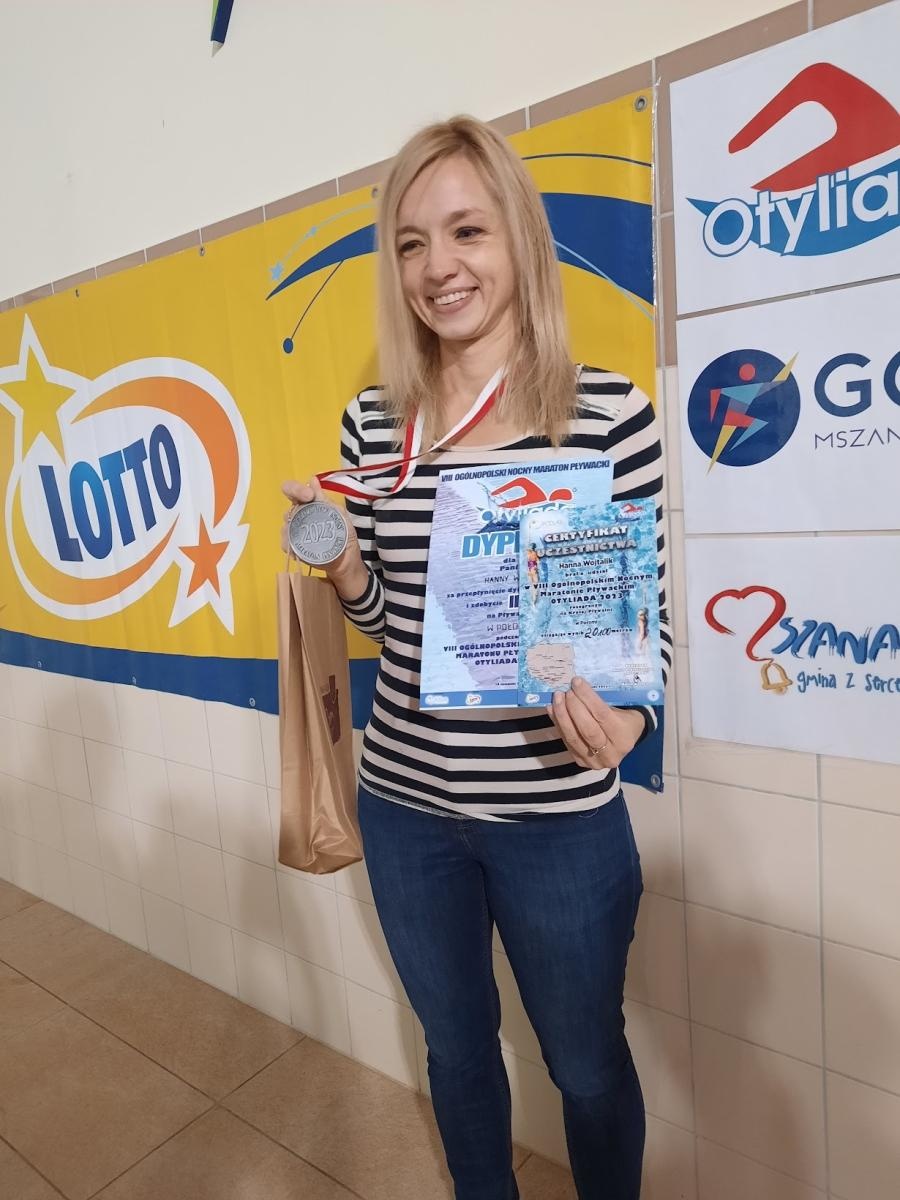 Zdjęcie w galerii na portalu naszwodzislaw.com: Połomia gospodarzem ogólnopolskiego nocnego maratonu pływackiego - jako jedyna w regionie wiadomości z regionu