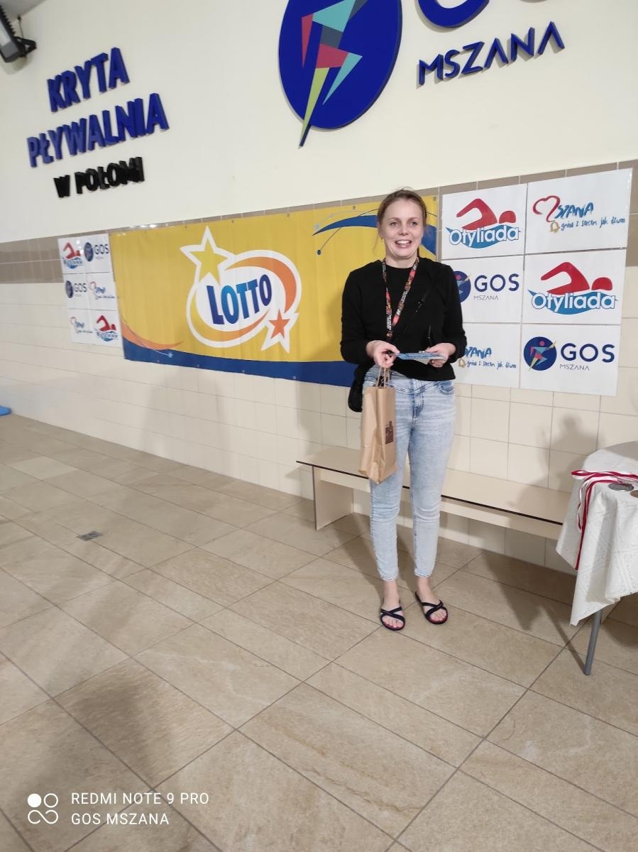 Zdjęcie w galerii na portalu naszwodzislaw.com: Połomia gospodarzem ogólnopolskiego nocnego maratonu pływackiego - jako jedyna w regionie wiadomości z regionu