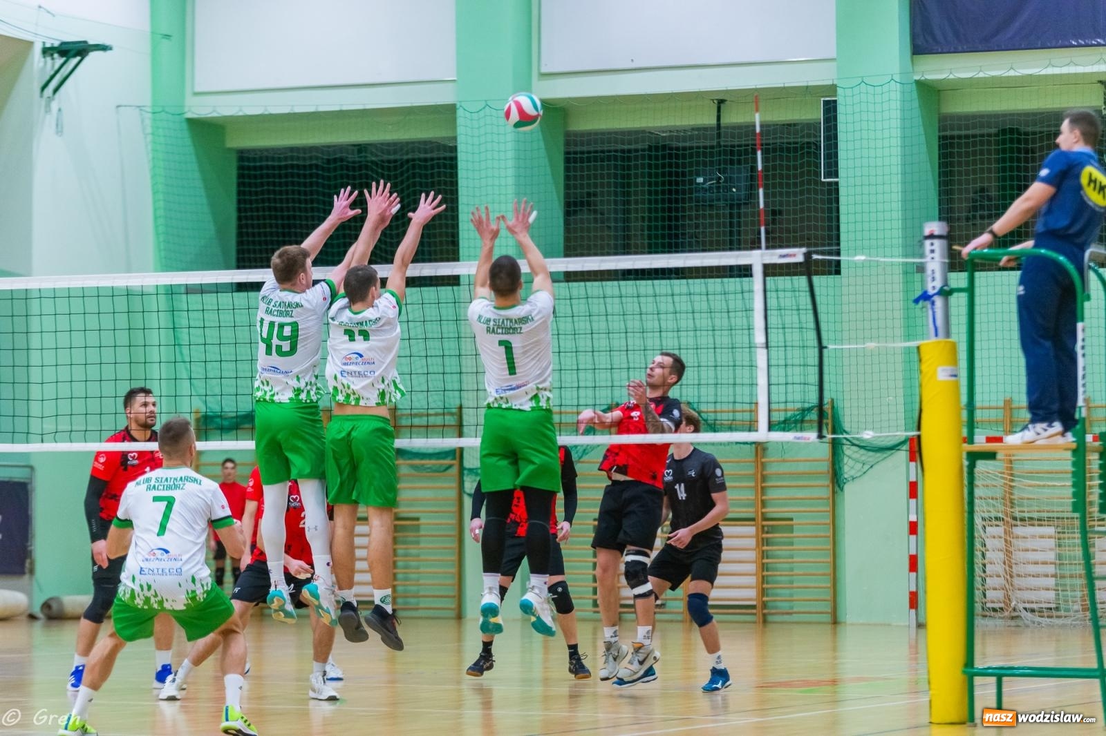 Zdjęcie w galerii na portalu naszwodzislaw.com: Siatkówka. Górnik Radlin bez punktów w Raciborzu [FOTO i WIDEO] wiadomości z regionu