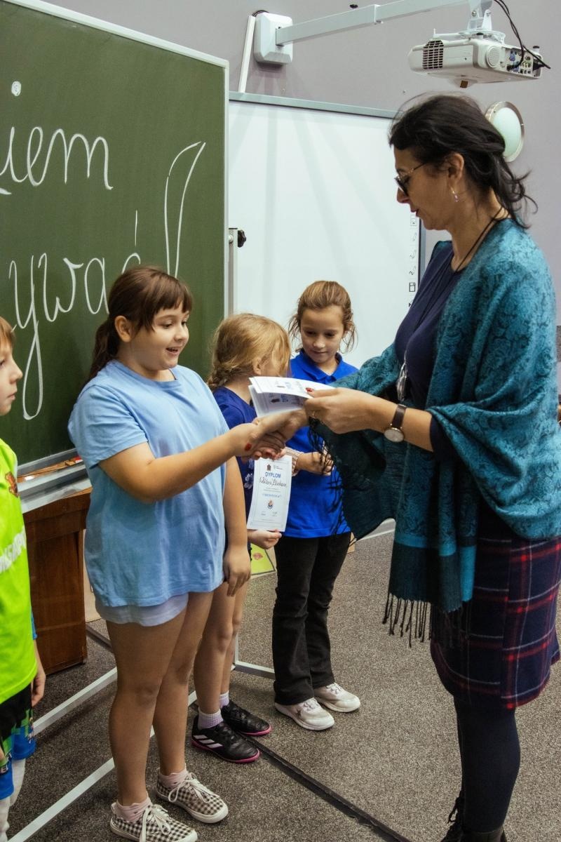 Zdjęcie w galerii na portalu naszwodzislaw.com: Projekt Umiem pływać dobiegł końca wiadomości z regionu