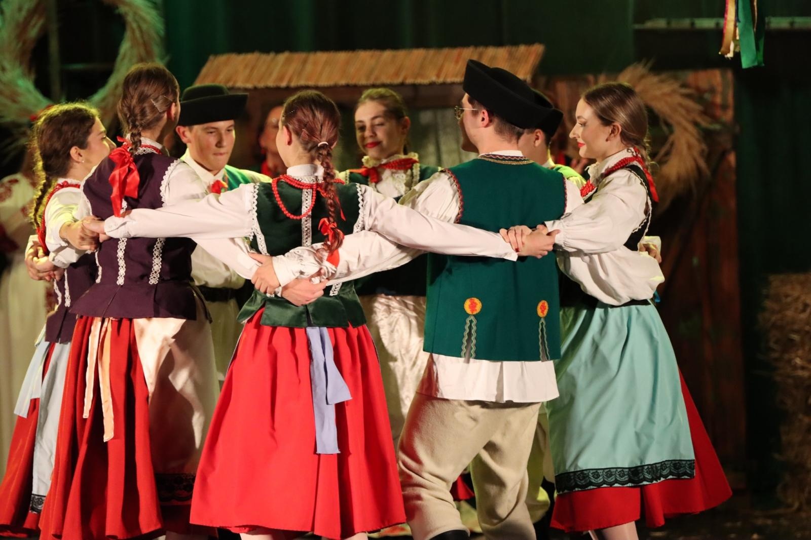 Zdjęcie w galerii na portalu naszwodzislaw.com: IX Kokoszycka Jesień Artystyczna za nami [FOTO] wiadomości z regionu