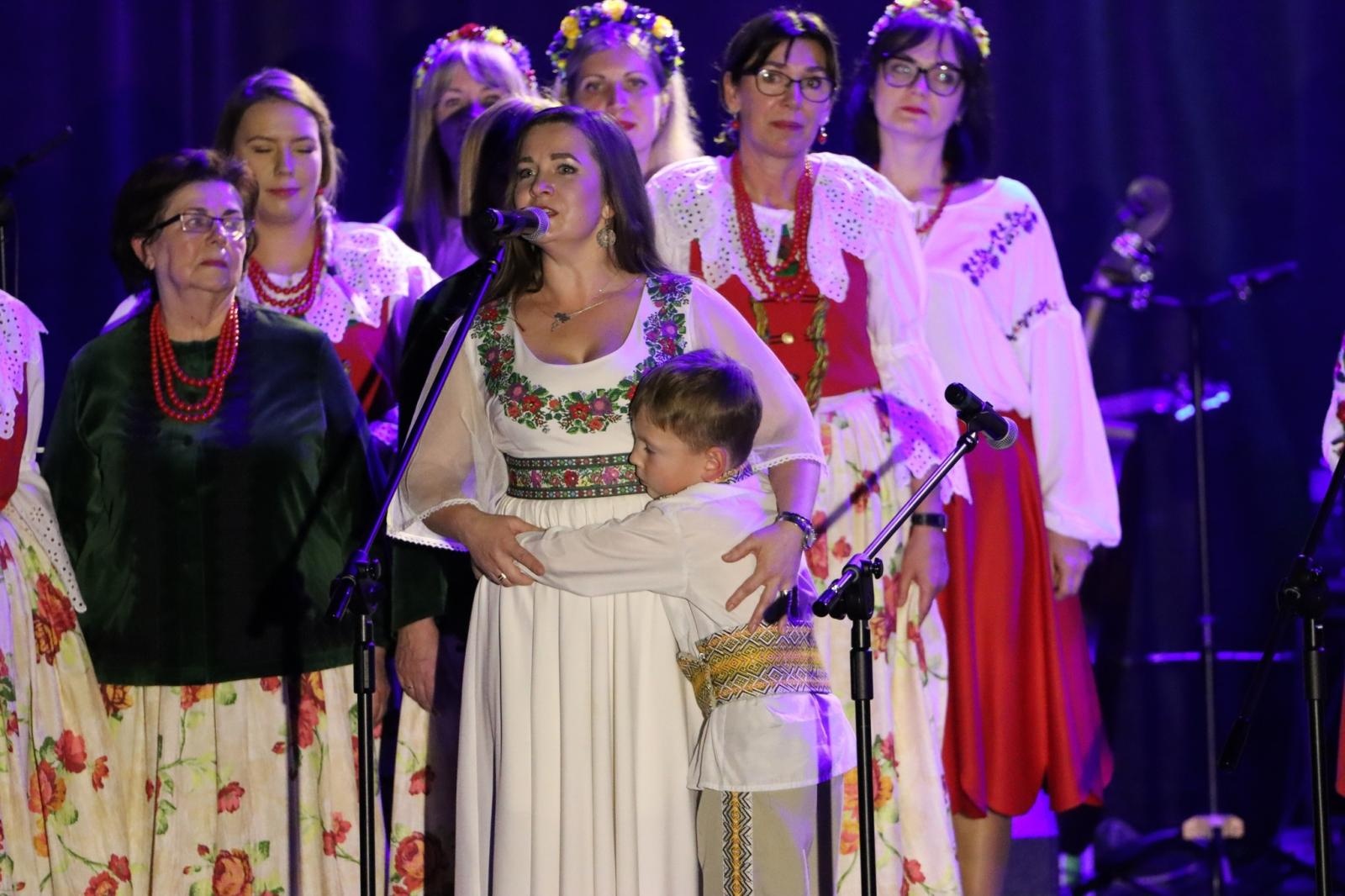 Zdjęcie w galerii na portalu naszwodzislaw.com: IX Kokoszycka Jesień Artystyczna za nami [FOTO] wiadomości z regionu