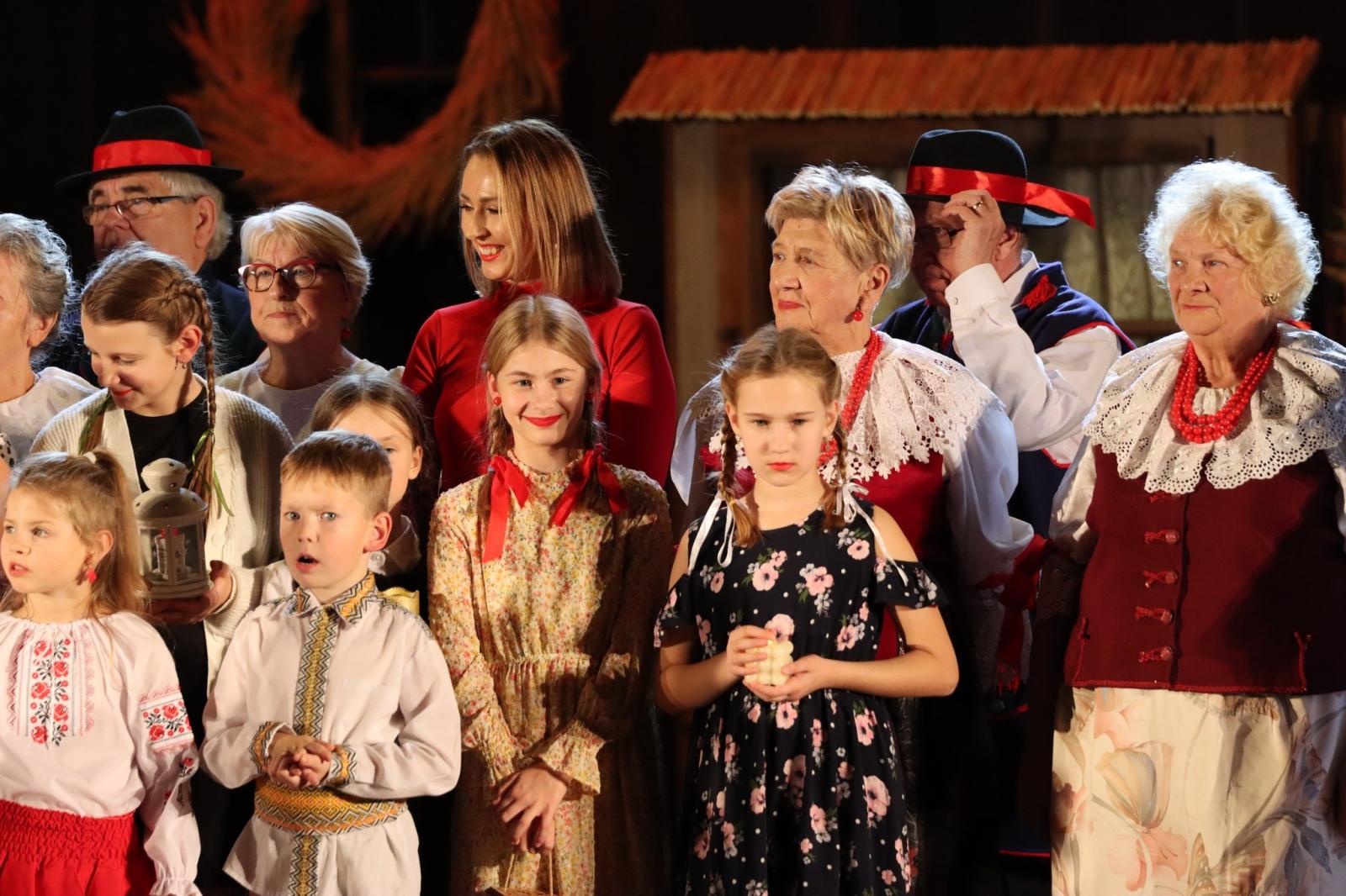 Zdjęcie w galerii na portalu naszwodzislaw.com: IX Kokoszycka Jesień Artystyczna za nami [FOTO] wiadomości z regionu