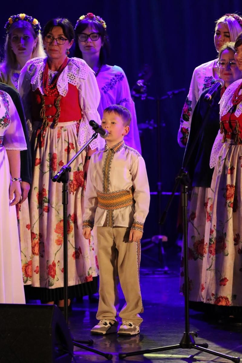 Zdjęcie w galerii na portalu naszwodzislaw.com: IX Kokoszycka Jesień Artystyczna za nami [FOTO] wiadomości z regionu