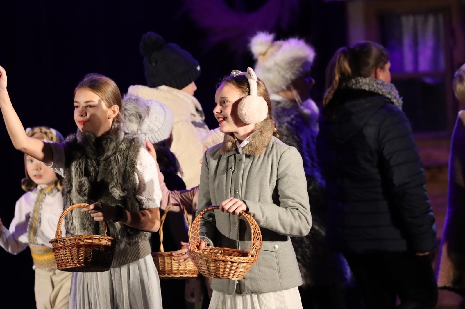 Zdjęcie w galerii na portalu naszwodzislaw.com: IX Kokoszycka Jesień Artystyczna za nami [FOTO] wiadomości z regionu