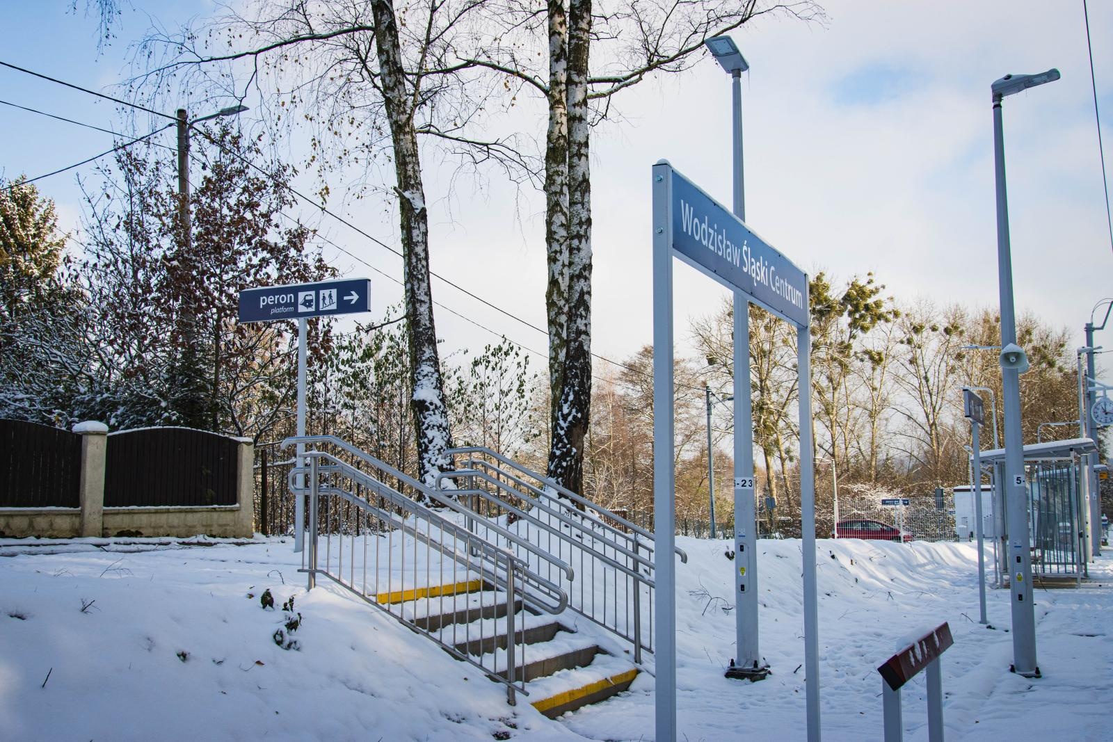 Zdjęcie w galerii na portalu naszwodzislaw.com: Już wkrótce pojedziesz z przystanku Wodzisław Śląski Centrum wiadomości z regionu