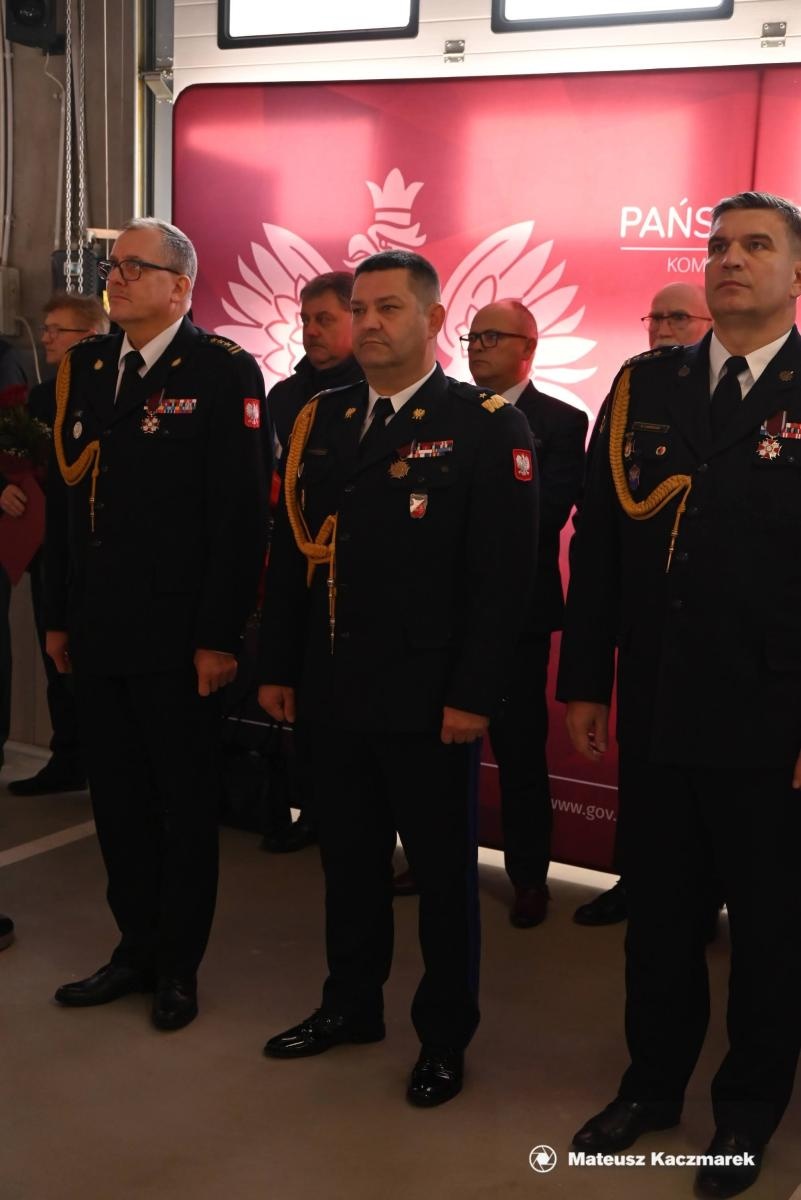 Zdjęcie w galerii na portalu naszwodzislaw.com: Obchody Narodowego Święta Niepodległości połączone z 70 rocznicą zawodowego pożarnictwa na ziemi wodzisławskiej wiadomości z regionu