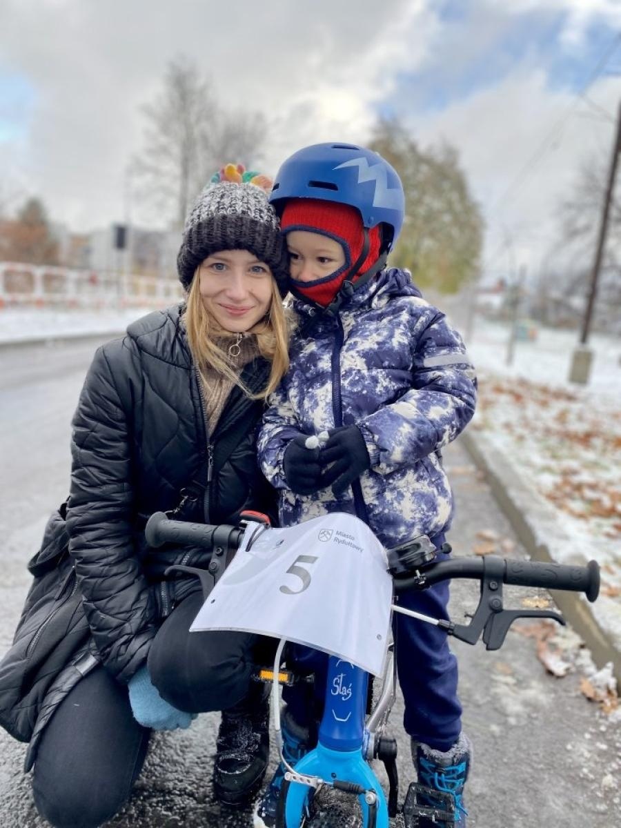 Zdjęcie w galerii na portalu naszwodzislaw.com: W mrozie i błocie. Rowerowe zmagania podczas CYCLOCROSS 2023 [FOTO] wiadomości z regionu