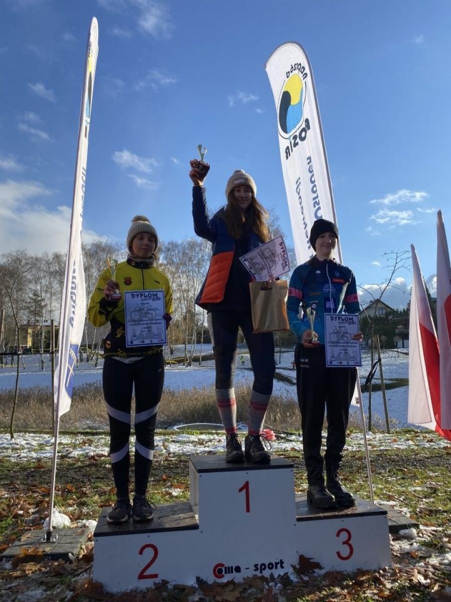 Zdjęcie w galerii na portalu naszwodzislaw.com: W mrozie i błocie. Rowerowe zmagania podczas CYCLOCROSS 2023 [FOTO] wiadomości z regionu