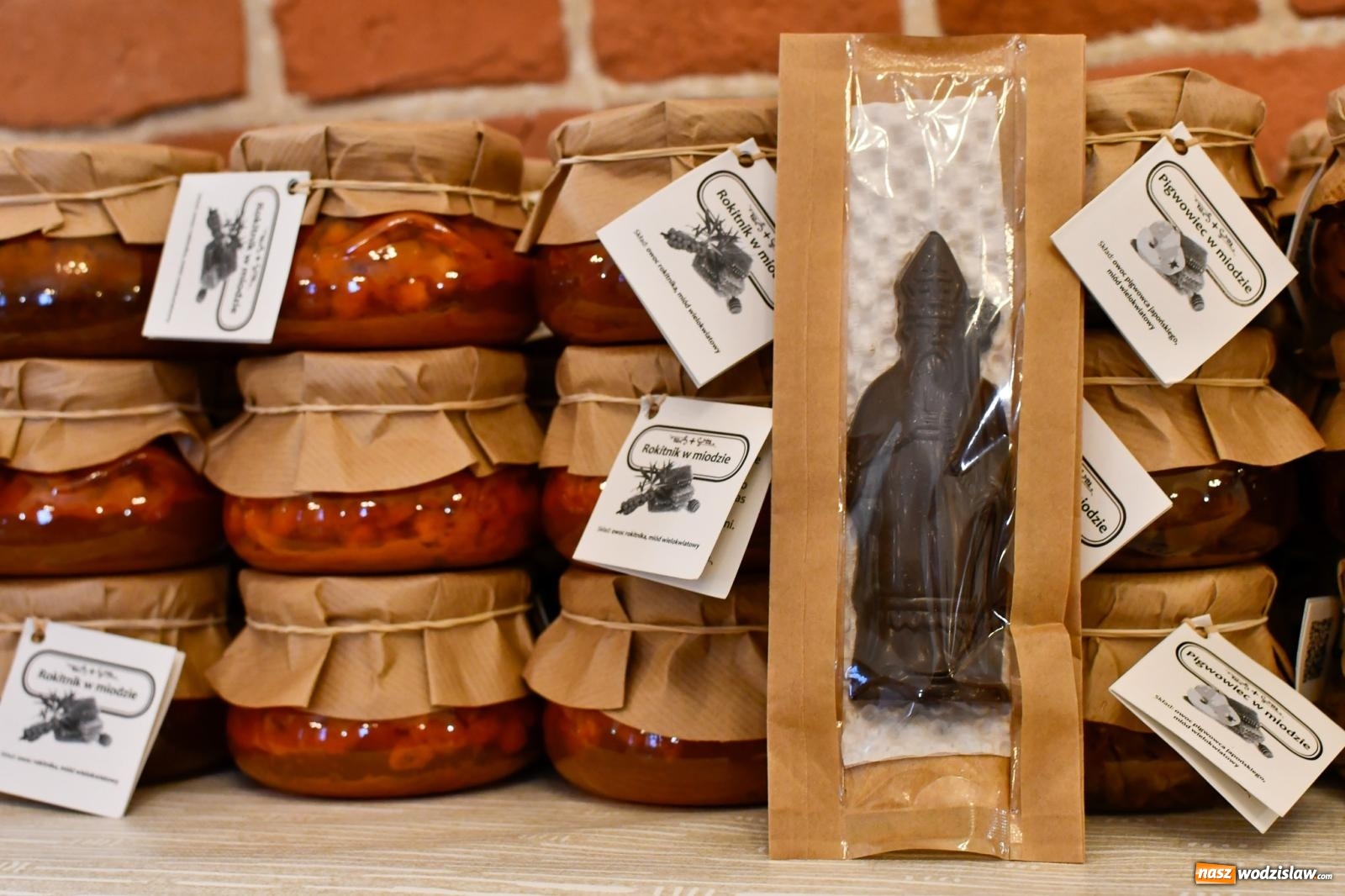 Zdjęcie w galerii na portalu naszwodzislaw.com: W Rudach ruszył największy jarmark w regionie wiadomości z regionu