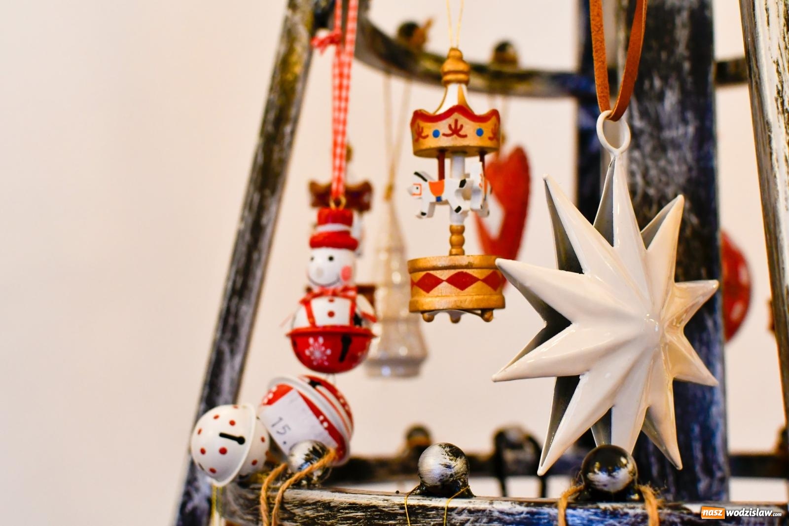 Zdjęcie w galerii na portalu naszwodzislaw.com: W Rudach ruszył największy jarmark w regionie wiadomości z regionu