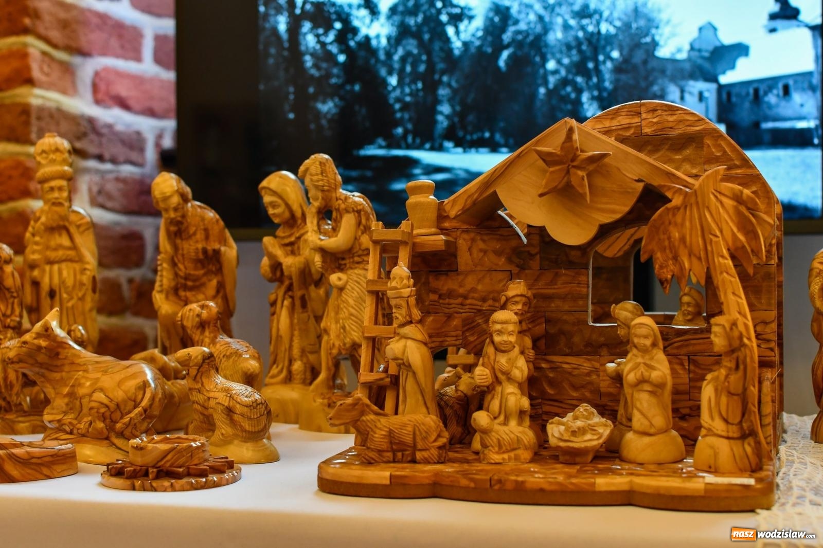 Zdjęcie w galerii na portalu naszwodzislaw.com: W Rudach ruszył największy jarmark w regionie wiadomości z regionu