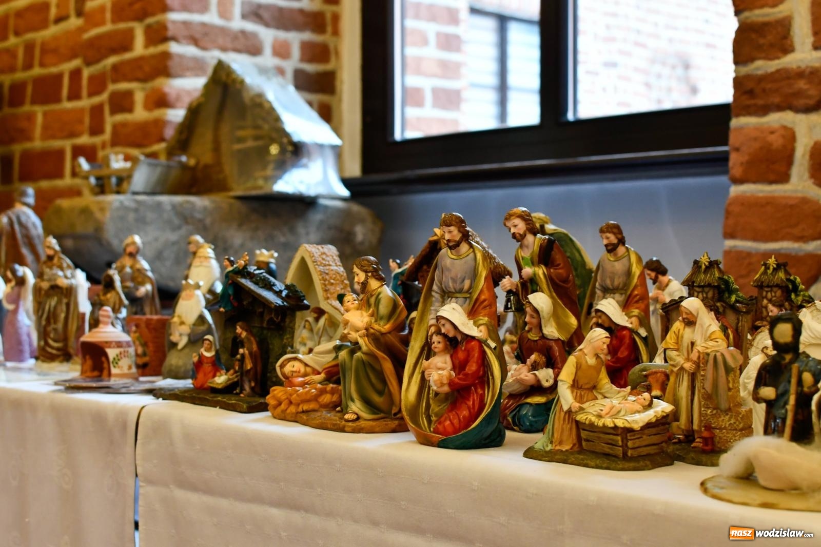 Zdjęcie w galerii na portalu naszwodzislaw.com: W Rudach ruszył największy jarmark w regionie wiadomości z regionu