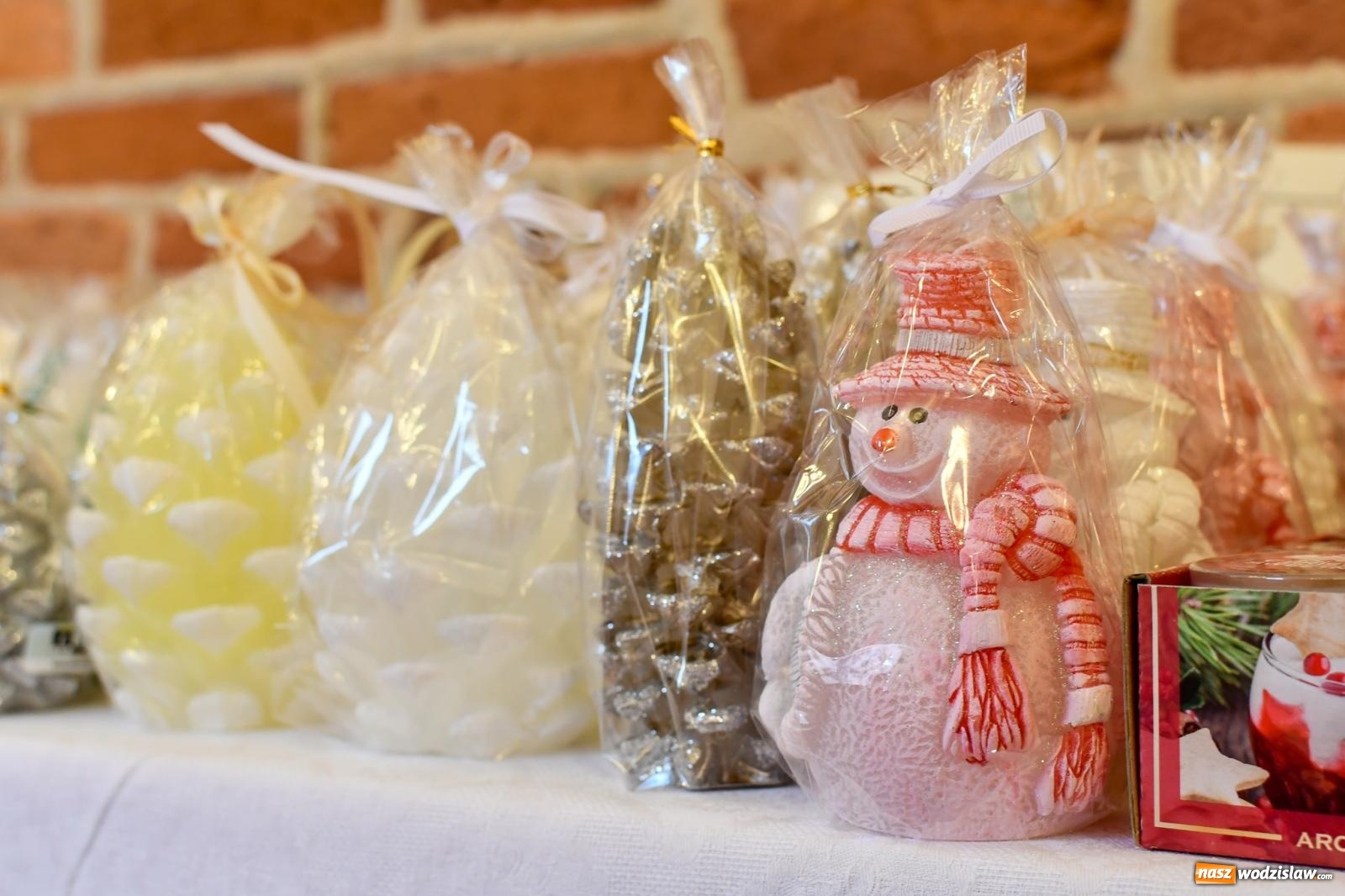 Zdjęcie w galerii na portalu naszwodzislaw.com: W Rudach ruszył największy jarmark w regionie wiadomości z regionu