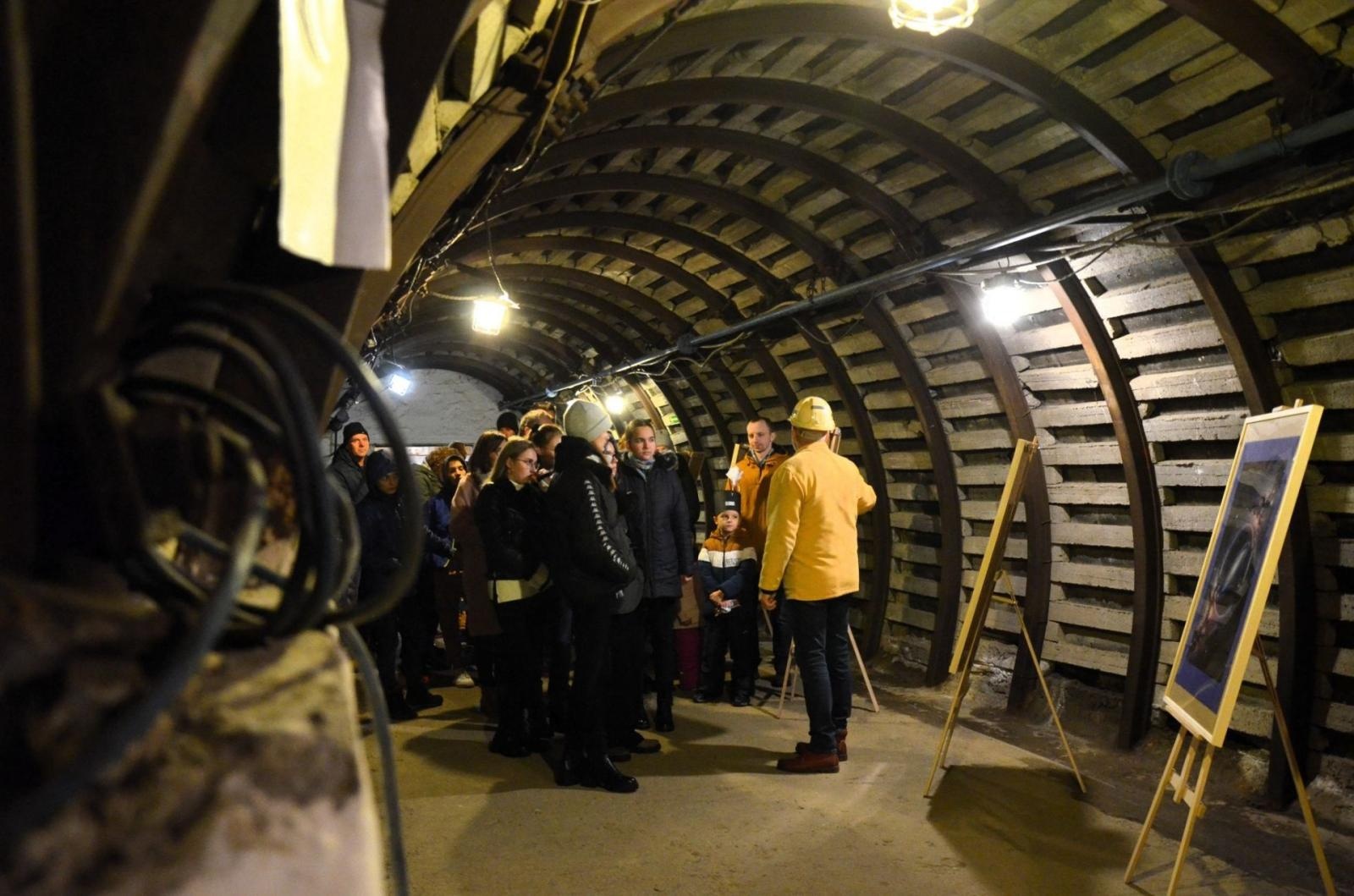 Zdjęcie w galerii na portalu naszwodzislaw.com: Za nami barbórkowe zwiedzanie sztolni [FOTO] wiadomości z regionu