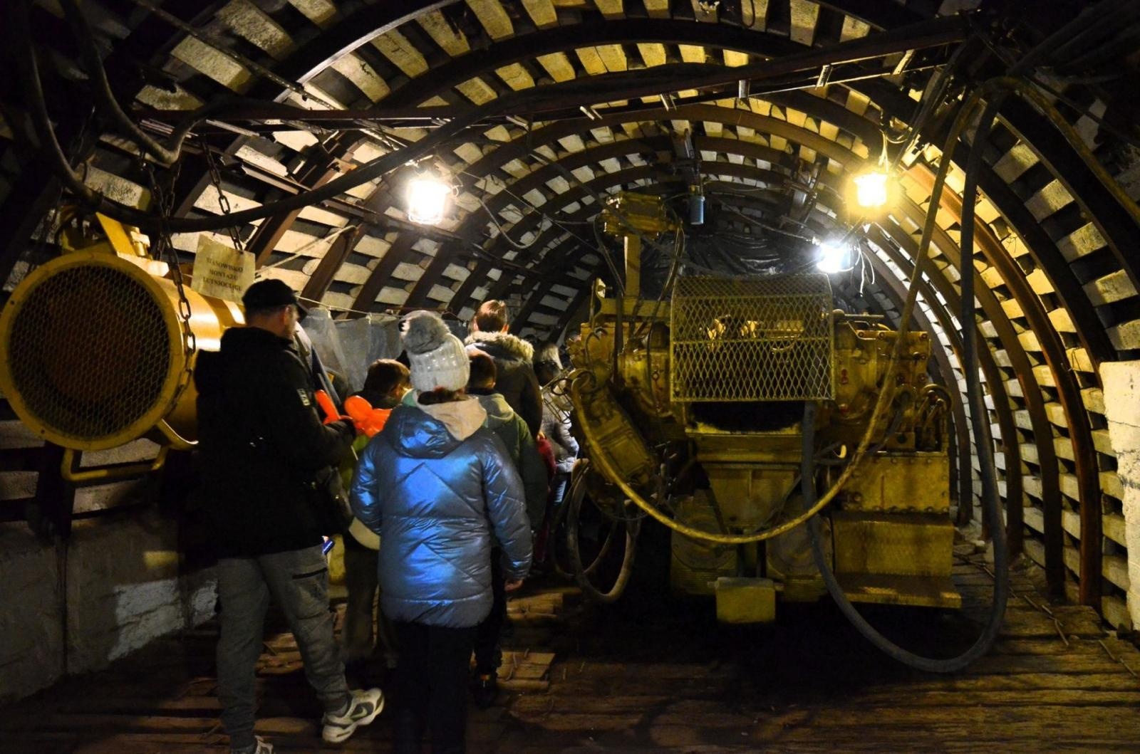 Zdjęcie w galerii na portalu naszwodzislaw.com: Za nami barbórkowe zwiedzanie sztolni [FOTO] wiadomości z regionu