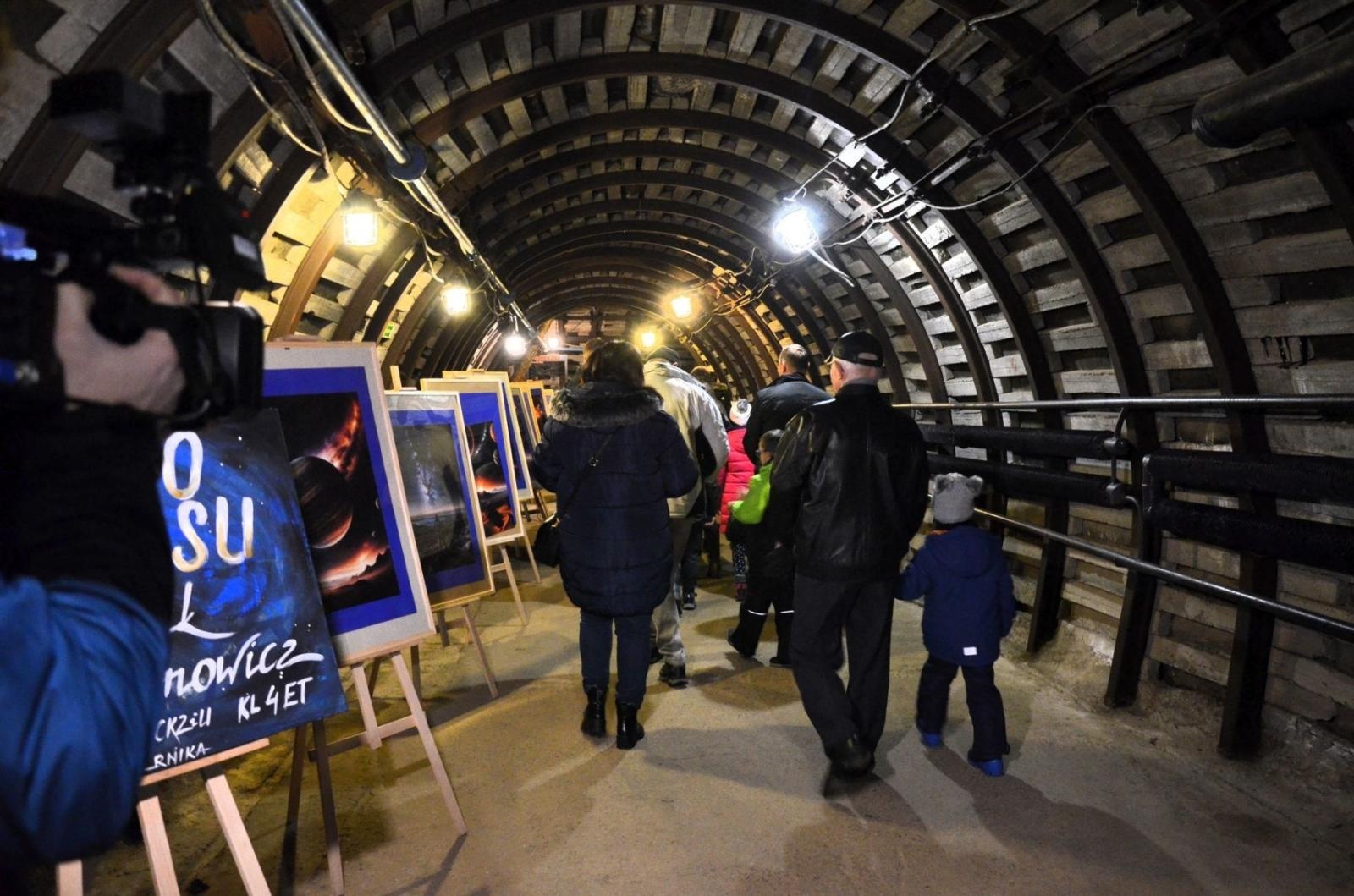 Zdjęcie w galerii na portalu naszwodzislaw.com: Za nami barbórkowe zwiedzanie sztolni [FOTO] wiadomości z regionu