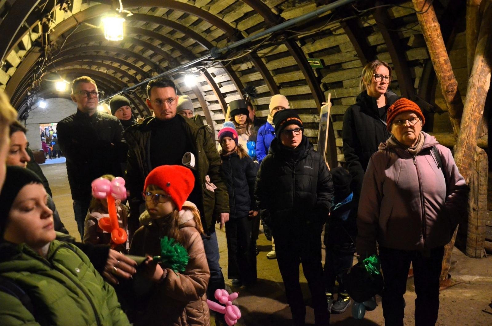 Zdjęcie w galerii na portalu naszwodzislaw.com: Za nami barbórkowe zwiedzanie sztolni [FOTO] wiadomości z regionu