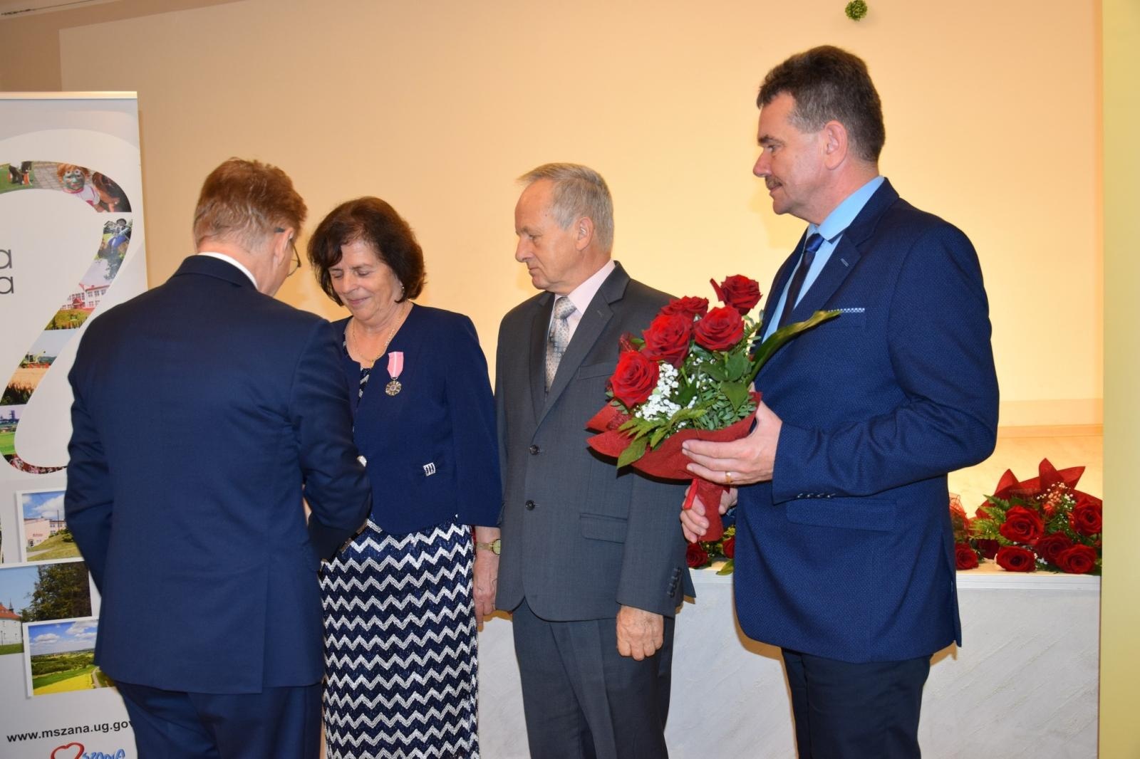 Zdjęcie w galerii na portalu naszwodzislaw.com: Małżeńskie jubileusze w Gminie Mszana [FOTO] wiadomości z regionu