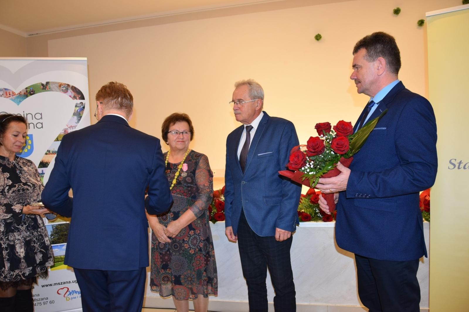 Zdjęcie w galerii na portalu naszwodzislaw.com: Małżeńskie jubileusze w Gminie Mszana [FOTO] wiadomości z regionu