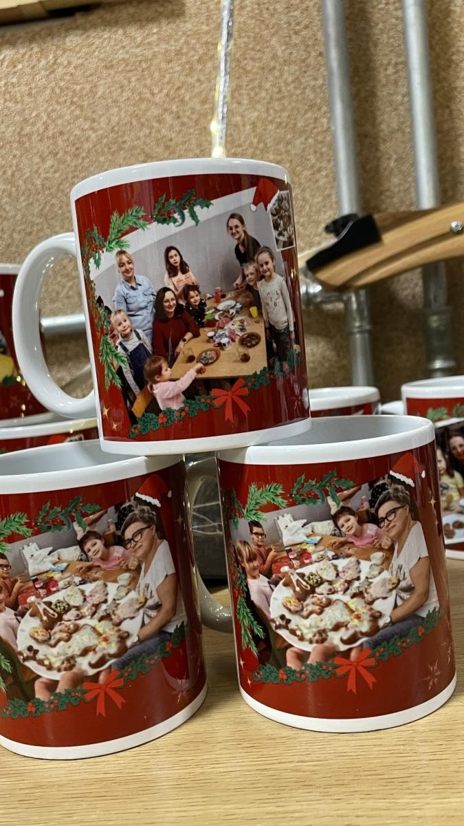 Zdjęcie w galerii na portalu naszwodzislaw.com: Zawadzka choinka już świeci wiadomości z regionu