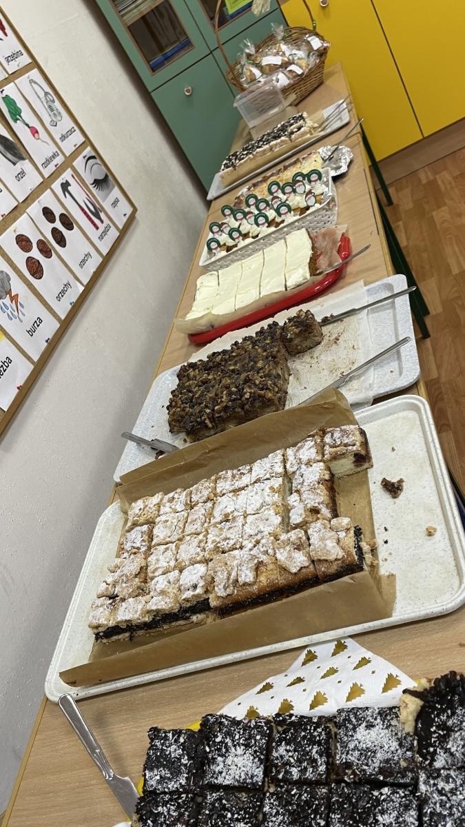 Zdjęcie w galerii na portalu naszwodzislaw.com: Zawadzka choinka już świeci wiadomości z regionu