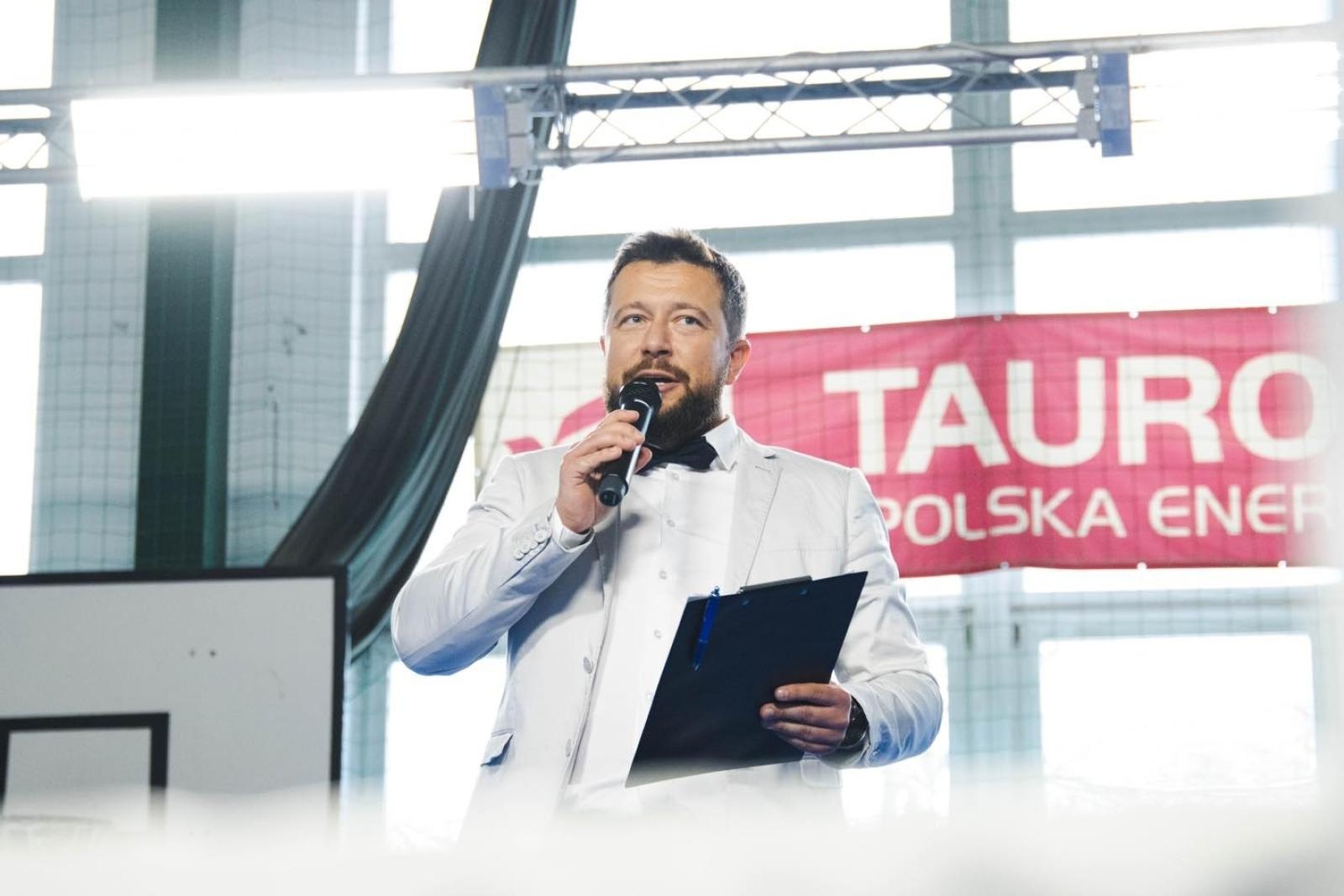 Zdjęcie w galerii na portalu naszwodzislaw.com: Zacięte walki podczas Boxing Day [FOTO] wiadomości z regionu