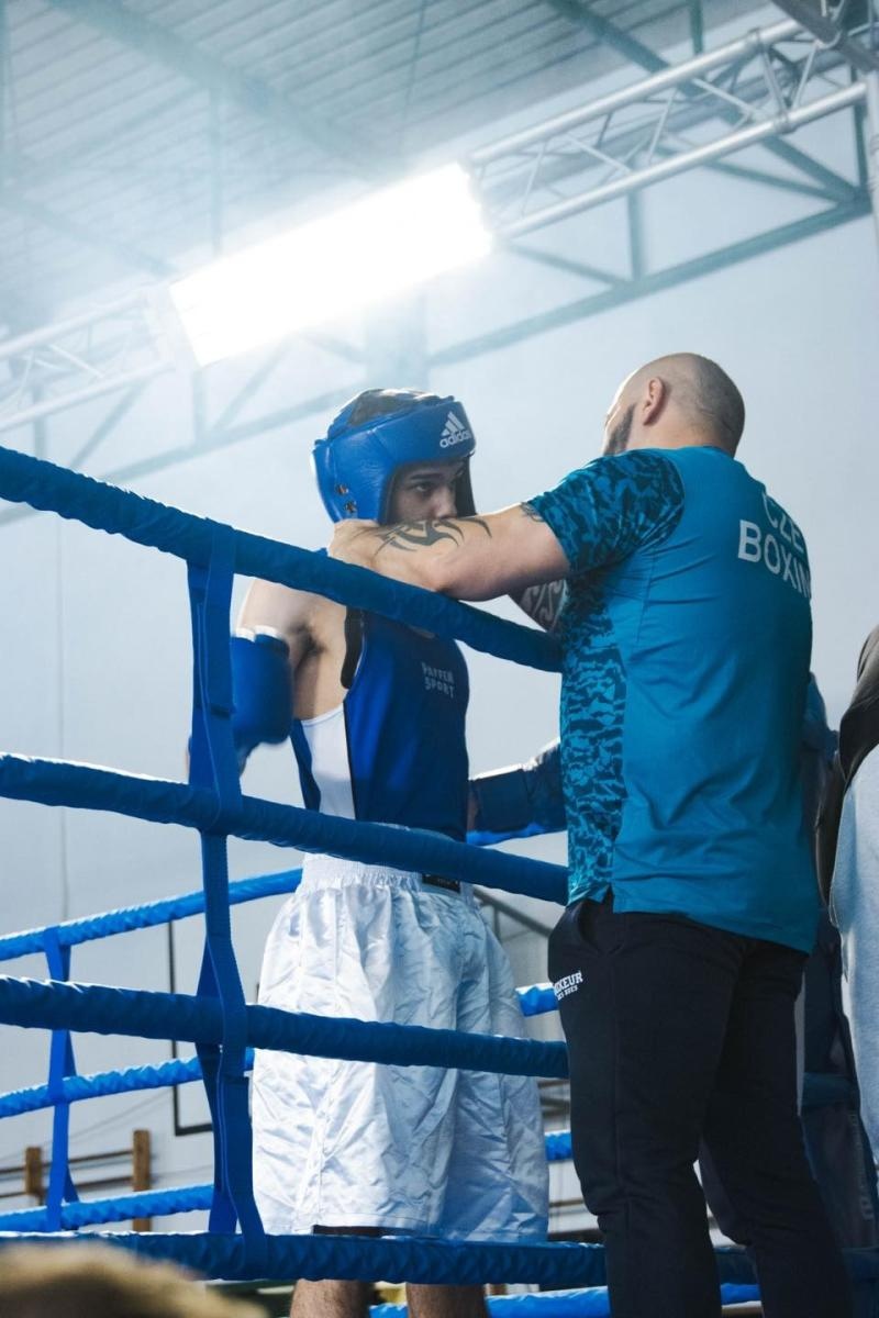 Zdjęcie w galerii na portalu naszwodzislaw.com: Zacięte walki podczas Boxing Day [FOTO] wiadomości z regionu