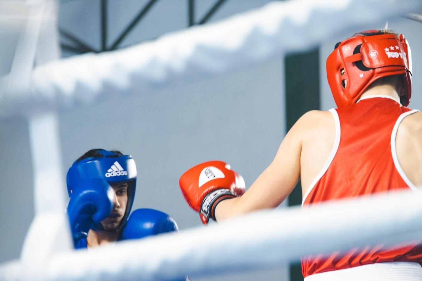 Zdjęcie w galerii na portalu naszwodzislaw.com: Zacięte walki podczas Boxing Day [FOTO] wiadomości z regionu