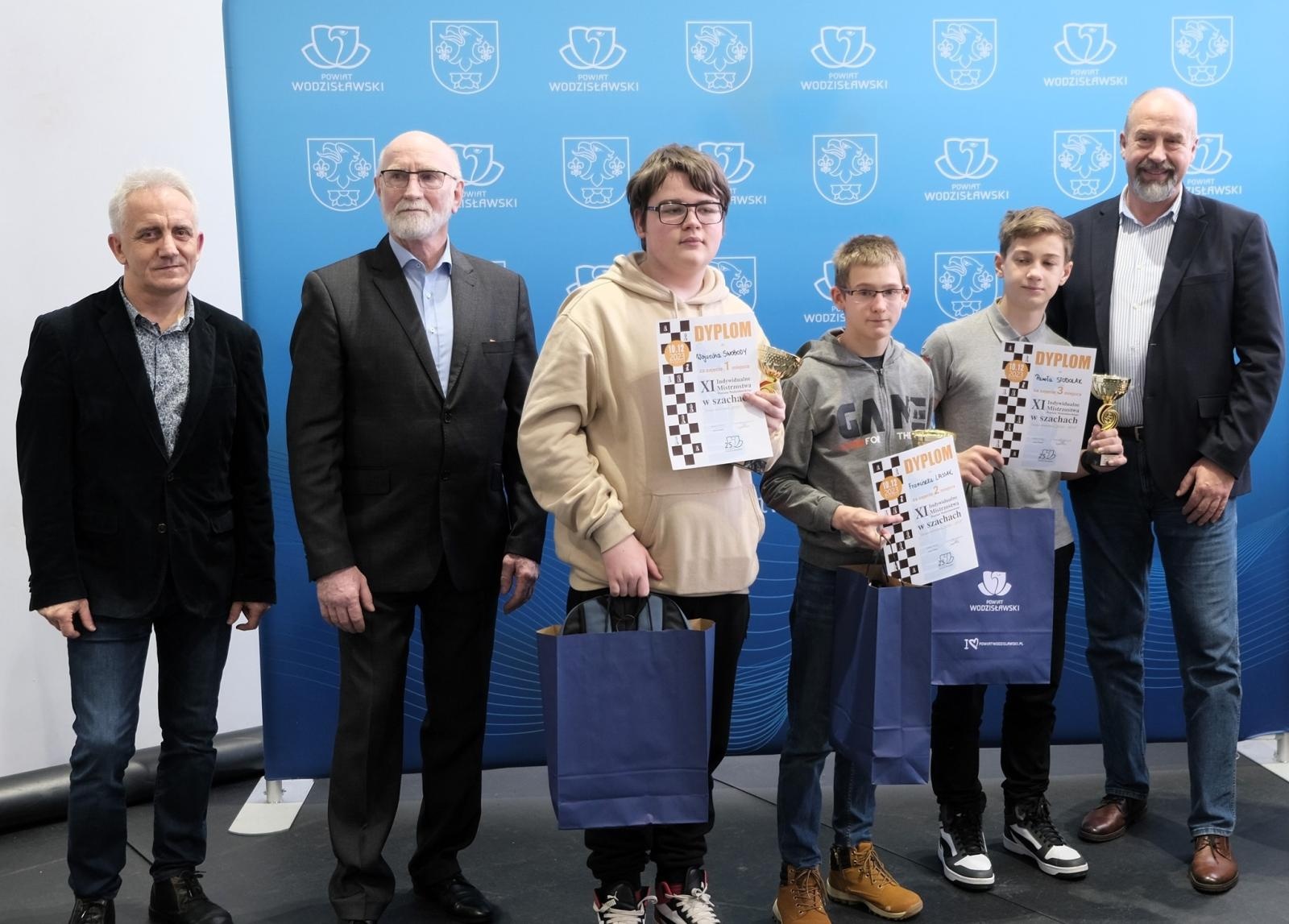 Zdjęcie w galerii na portalu naszwodzislaw.com: Indywidualne Mistrzostwa Powiatu Wodzisławskiego w szachach za nami wiadomości z regionu