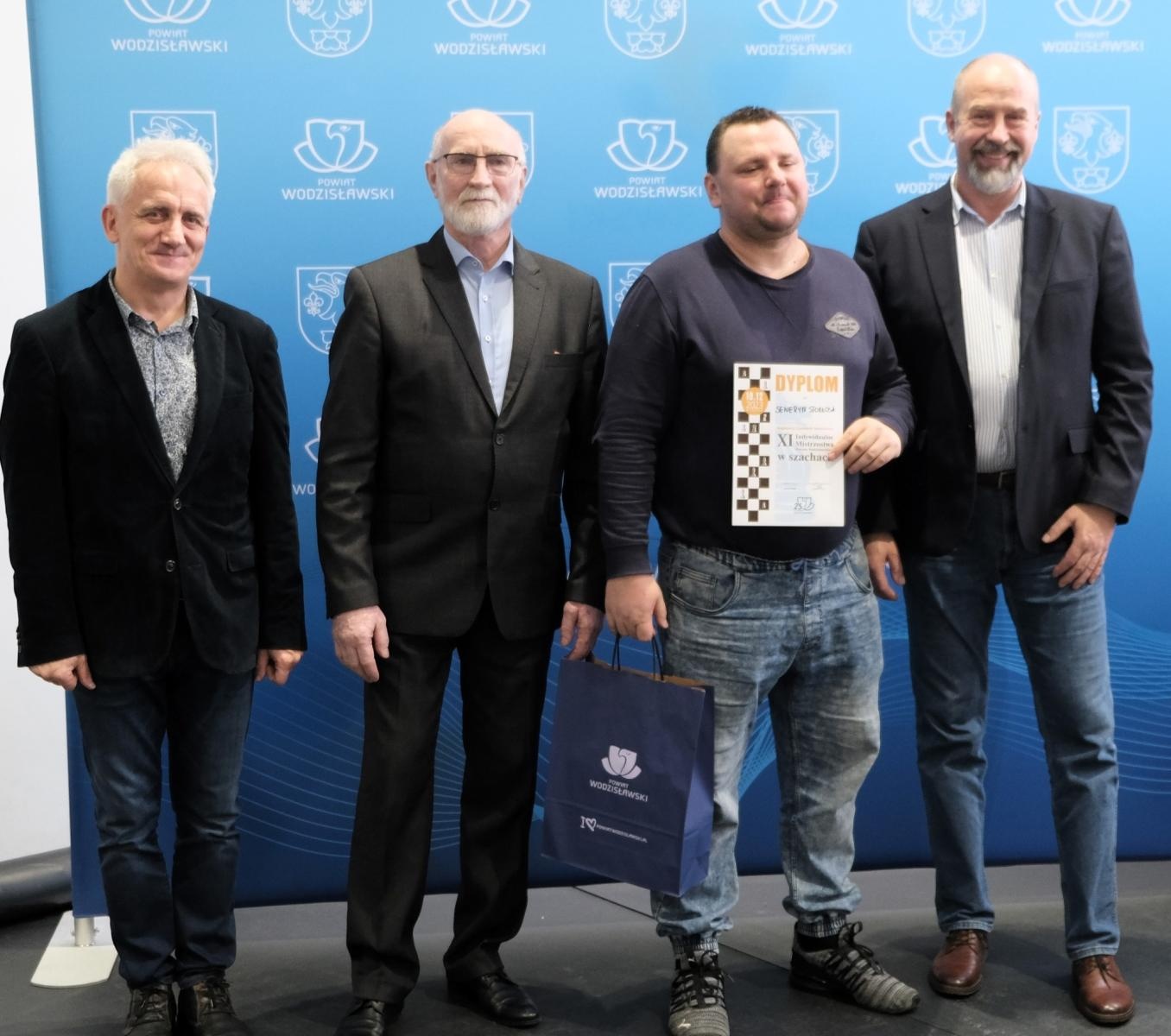 Zdjęcie w galerii na portalu naszwodzislaw.com: Indywidualne Mistrzostwa Powiatu Wodzisławskiego w szachach za nami wiadomości z regionu