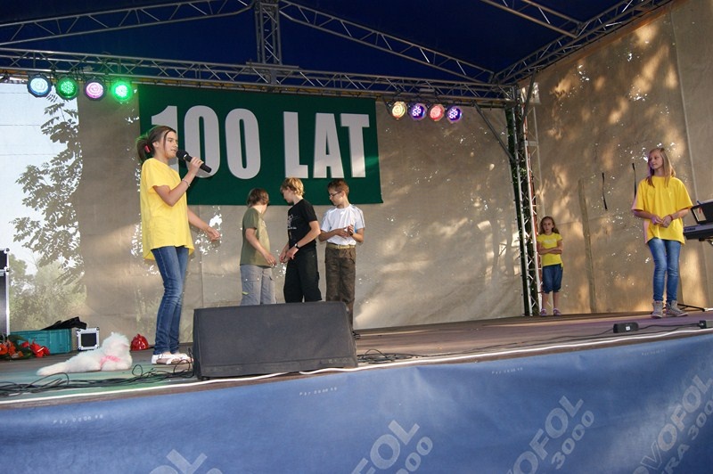 Zdjęcie w galerii na portalu naszwodzislaw.com: Obchody 100-lecia OSP Łaziska wiadomości z regionu