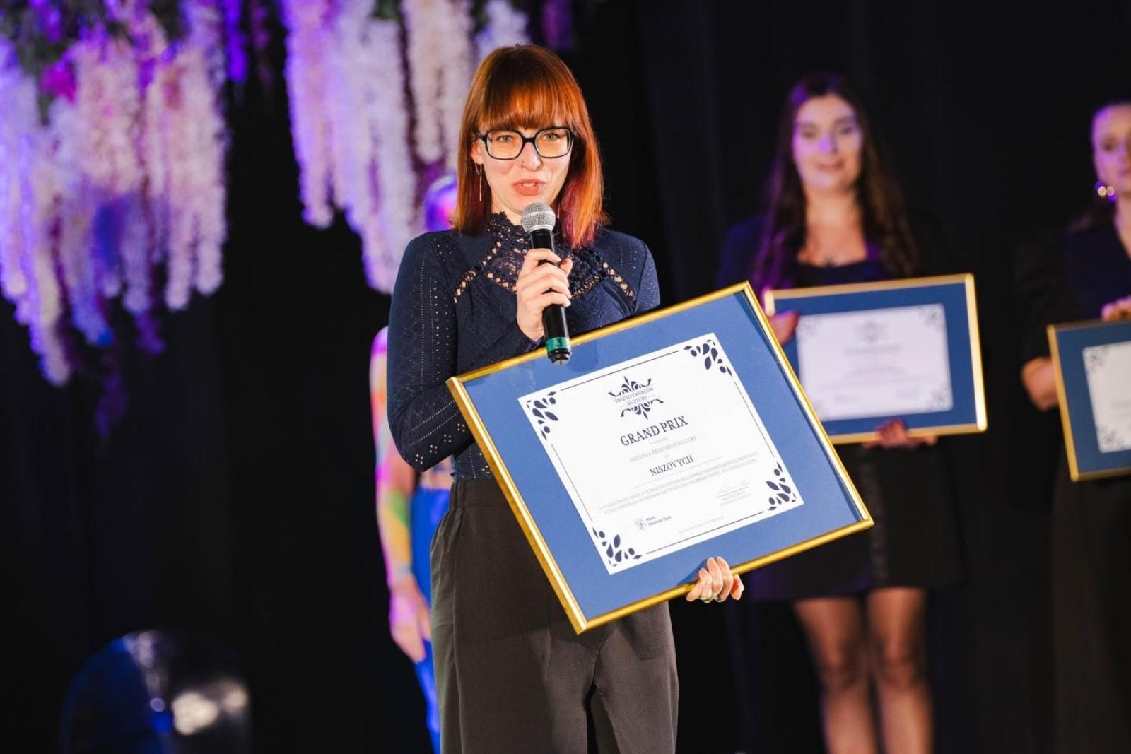 Zdjęcie w galerii na portalu naszwodzislaw.com: Zachwycające święto twórców kultury w Wodzisławiu Ślaskim [FOTO] wiadomości z regionu