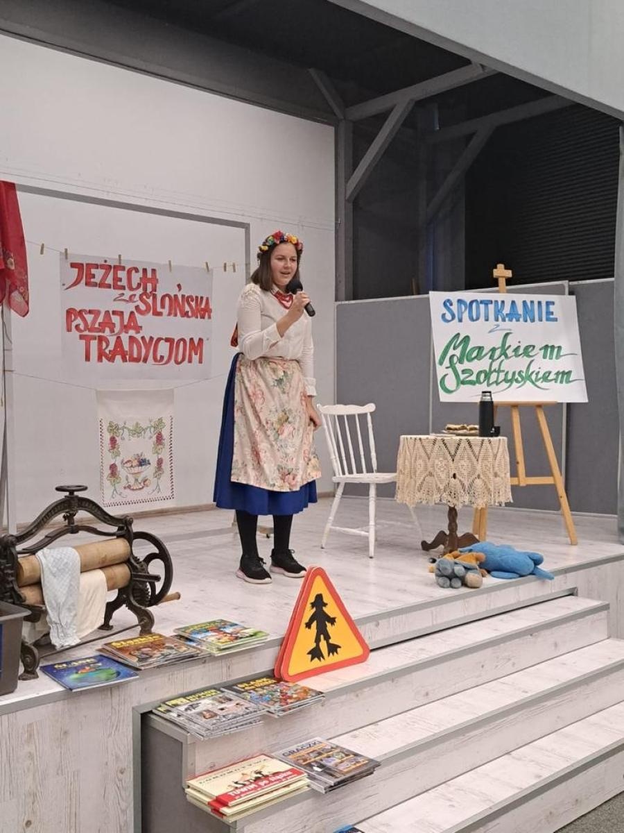 Zdjęcie w galerii na portalu naszwodzislaw.com: Jeżech ze Ślonska, przaja tradycjom. Projekt w ZSP1 wiadomości z regionu