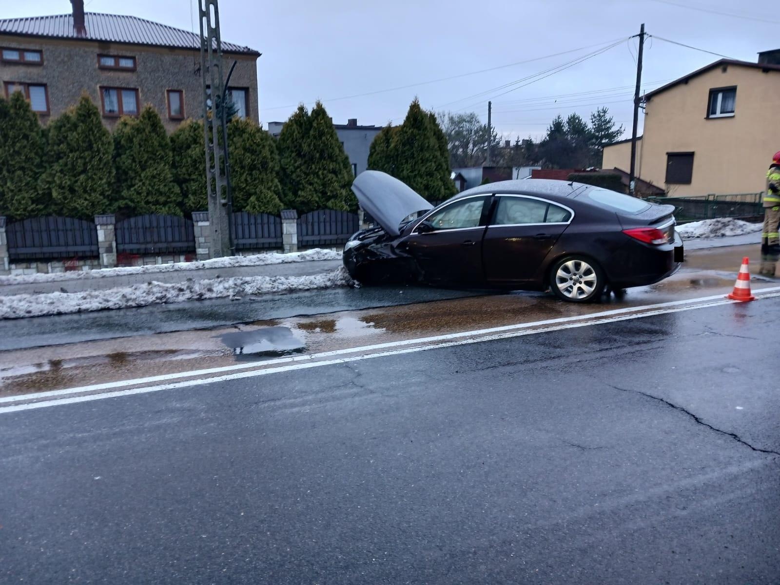 Zdjęcie w galerii na portalu naszwodzislaw.com: Rydułtowy. Zasnął za kierownicą i spowodował kolizję wiadomości z regionu