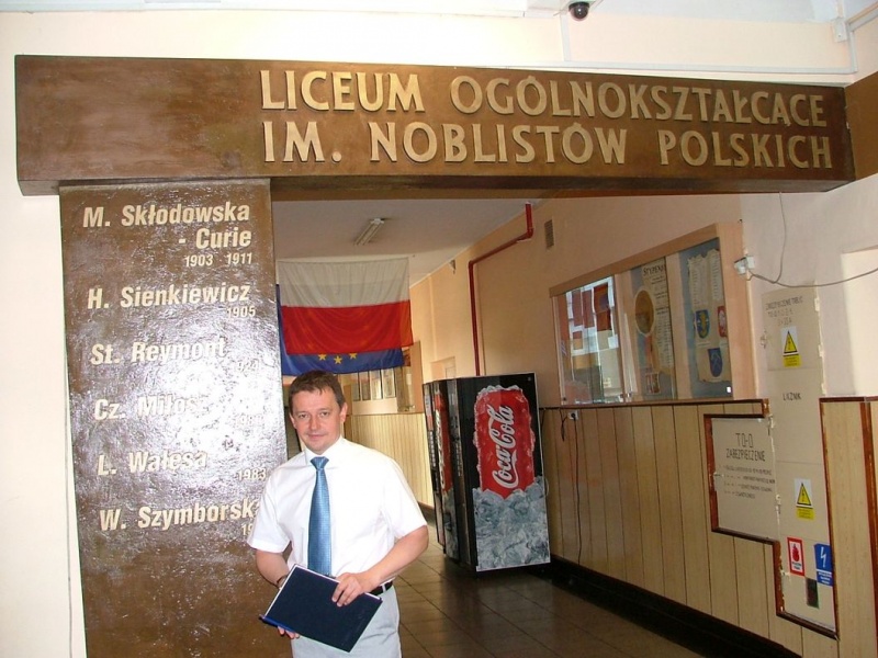 Zdjęcie w galerii na portalu naszwodzislaw.com: Dzień Europejski w LO w Rydułtowach wiadomości z regionu