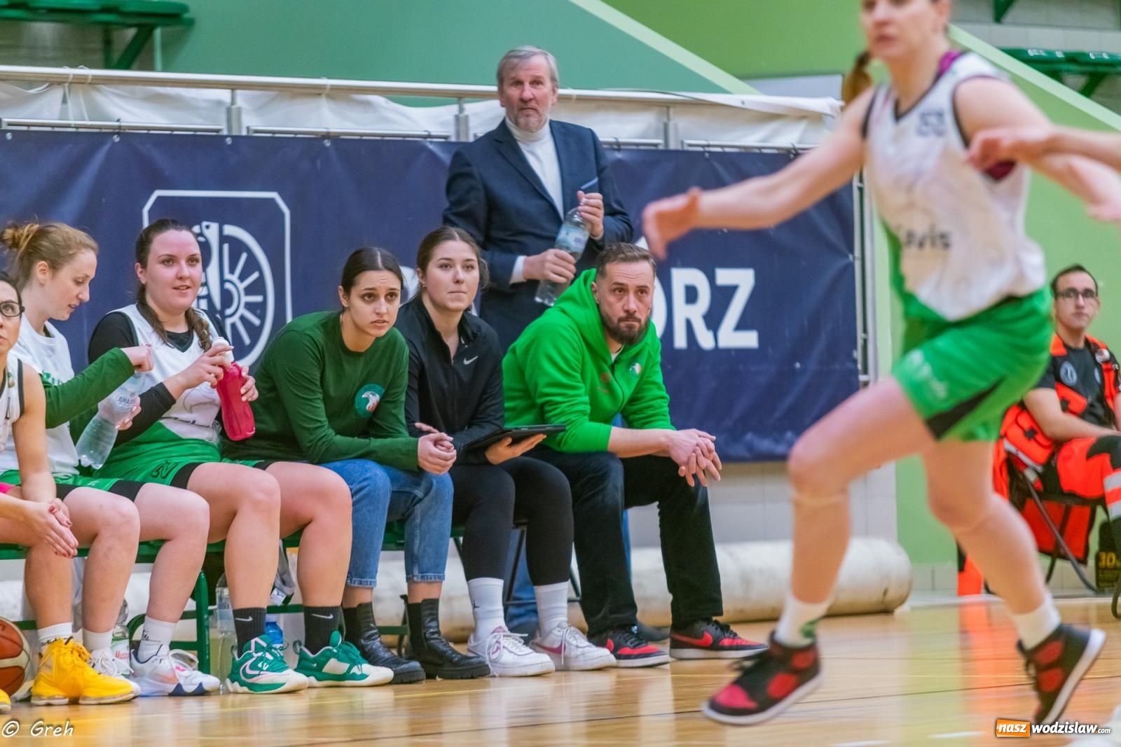 Zdjęcie w galerii na portalu naszwodzislaw.com: Koszykówka. Walka do ostatniej syreny. Olimpia górą w Raciborzu [FOTO i WIDEO] wiadomości z regionu