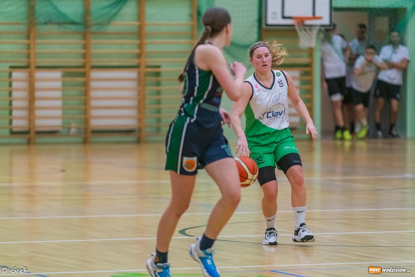 Zdjęcie w galerii na portalu naszwodzislaw.com: Koszykówka. Walka do ostatniej syreny. Olimpia górą w Raciborzu [FOTO i WIDEO] wiadomości z regionu
