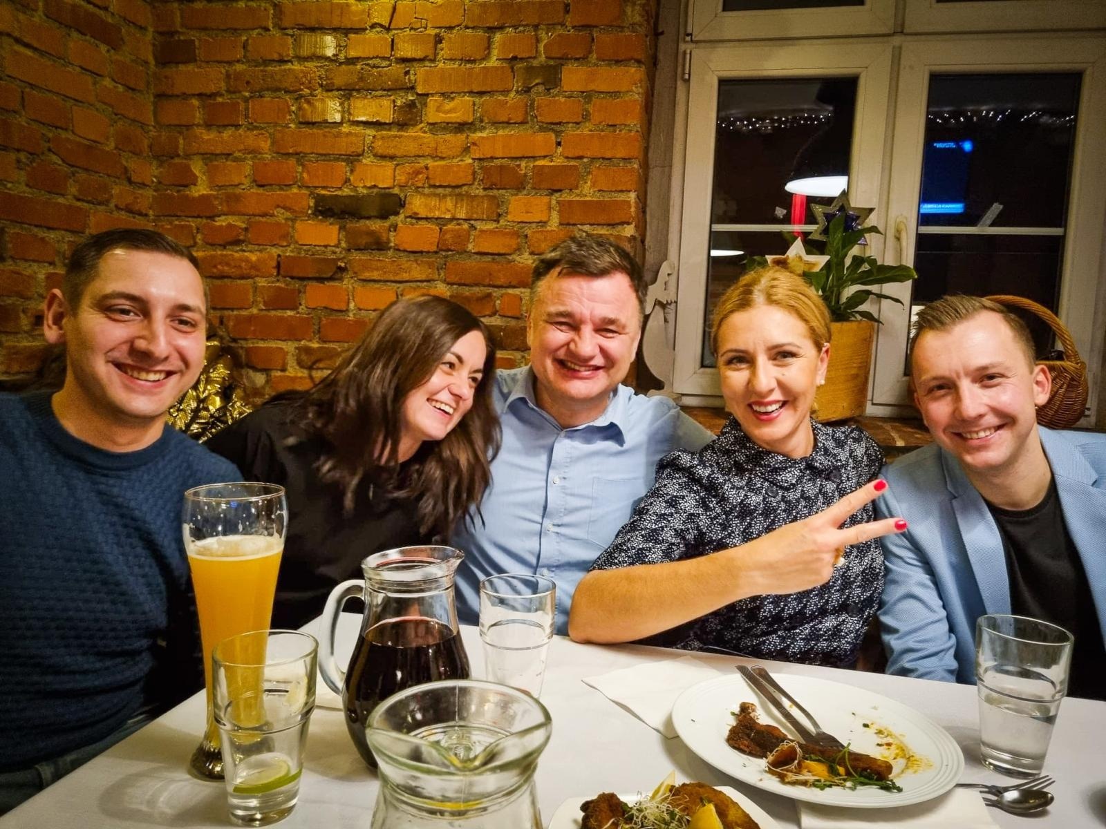 Zdjęcie w galerii na portalu naszwodzislaw.com: Spotkanie wigilijne Spółki Dentica24 wiadomości z regionu