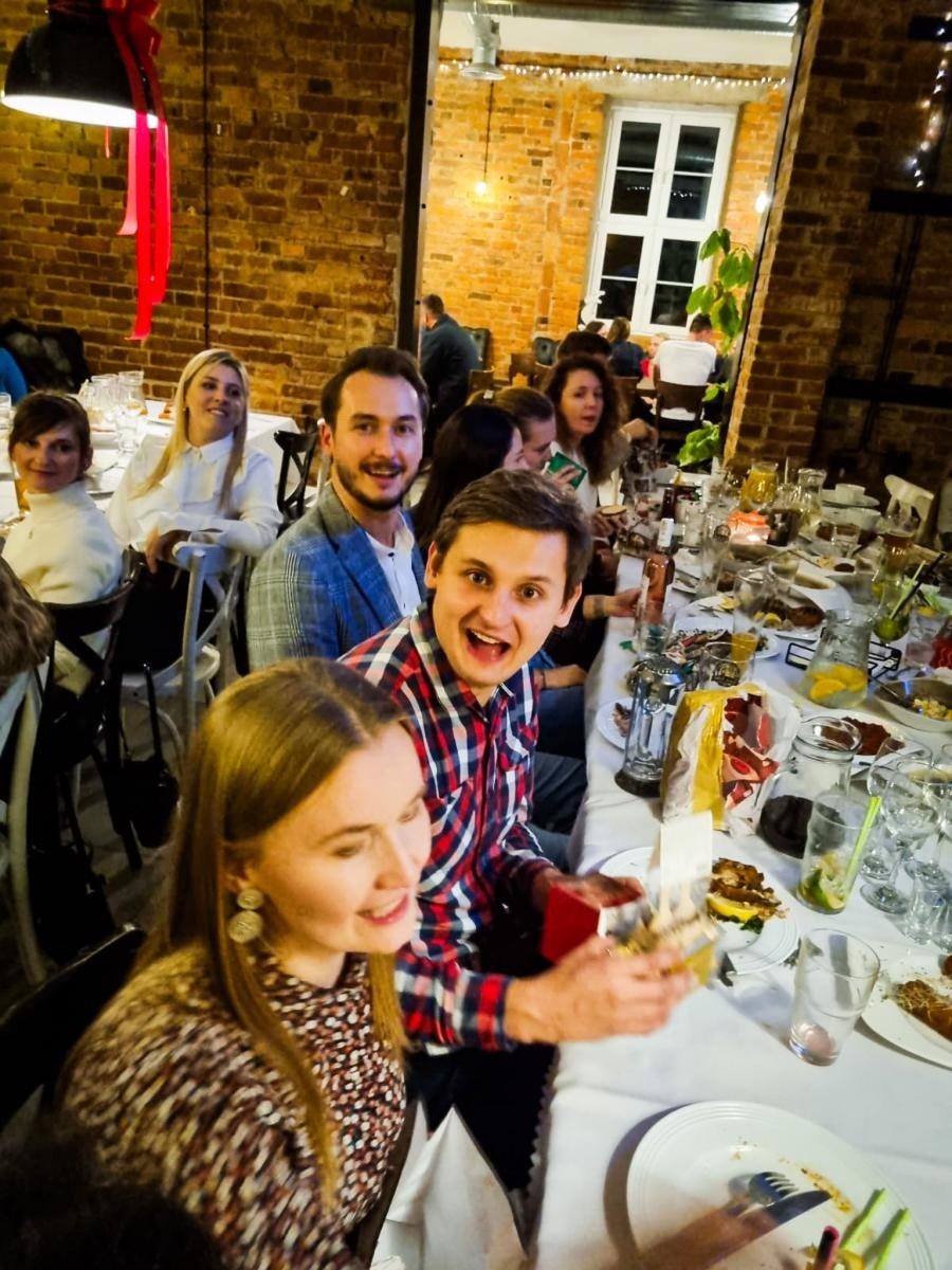 Zdjęcie w galerii na portalu naszwodzislaw.com: Spotkanie wigilijne Spółki Dentica24 wiadomości z regionu