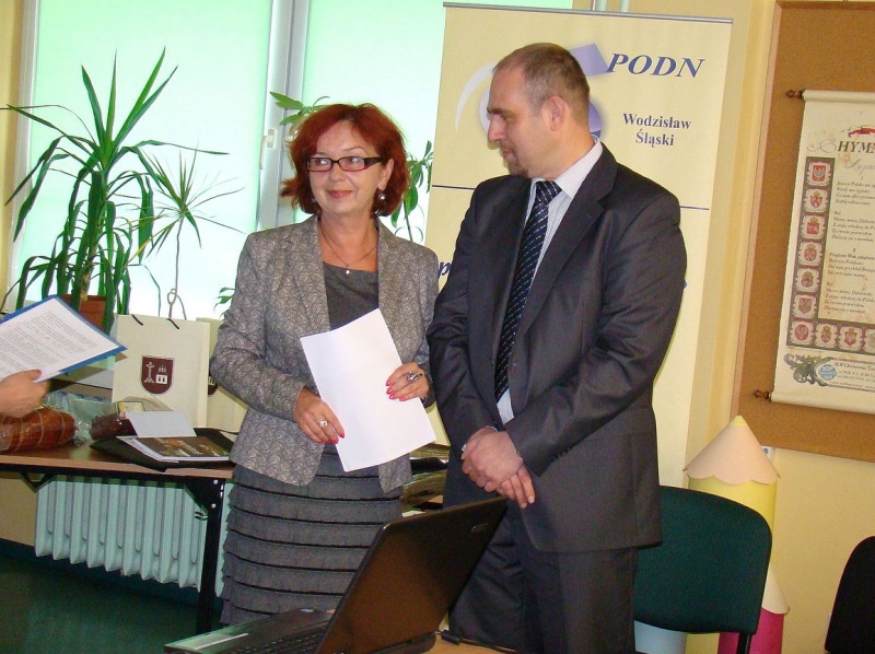 Zdjęcie w galerii na portalu naszwodzislaw.com: Kim są Lidia Szmelich i Bogusława Gzella? wiadomości z regionu