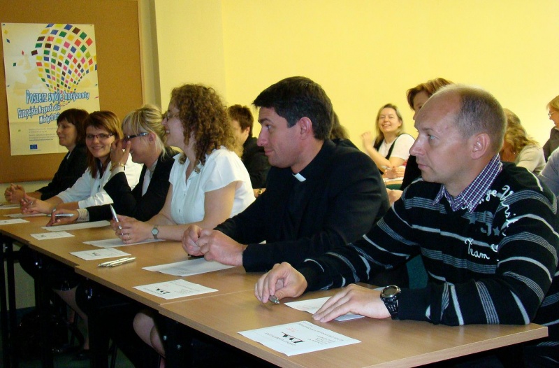 Zdjęcie w galerii na portalu naszwodzislaw.com: Kim są Lidia Szmelich i Bogusława Gzella? wiadomości z regionu